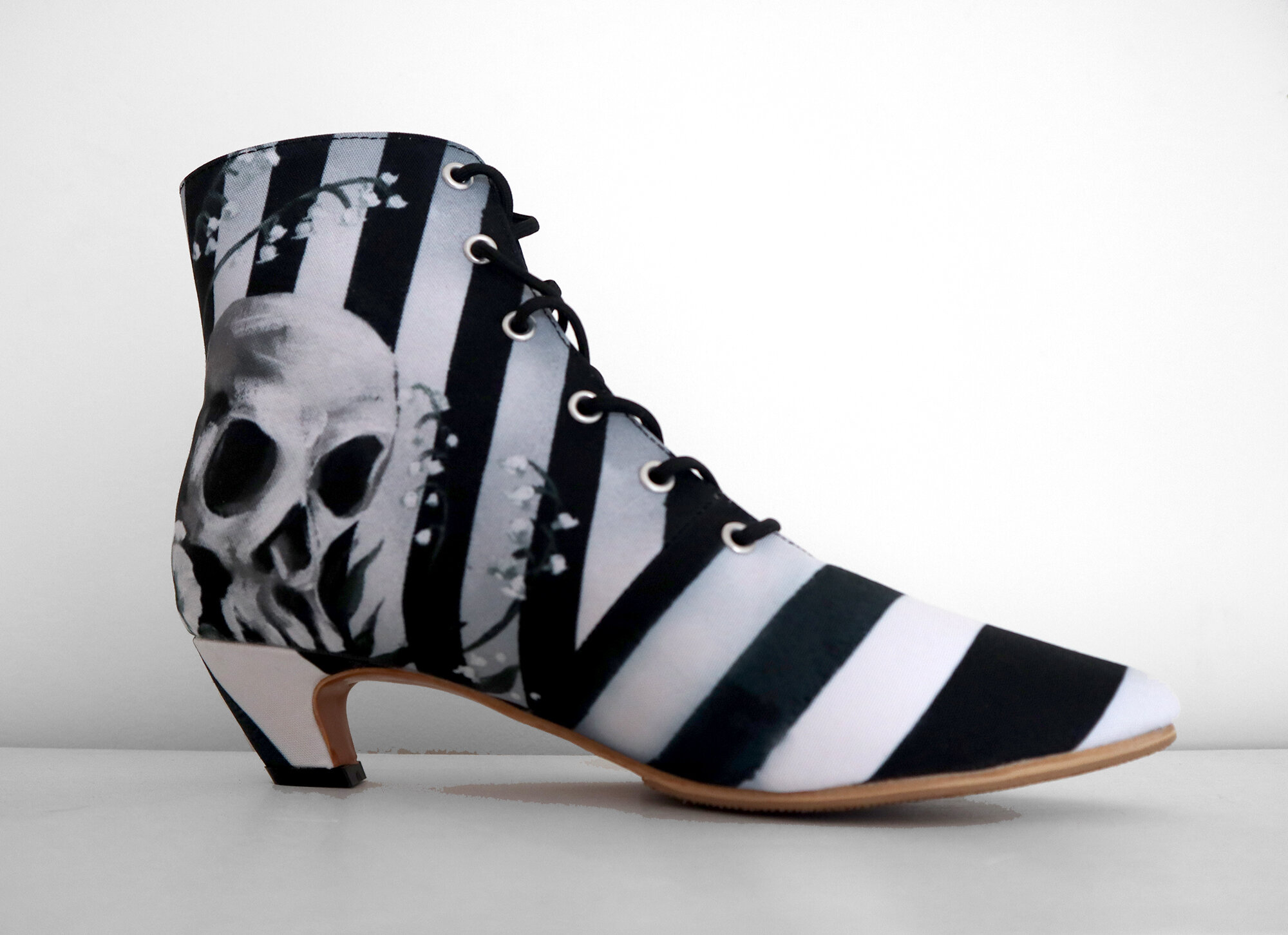 StripeBoots2.jpg