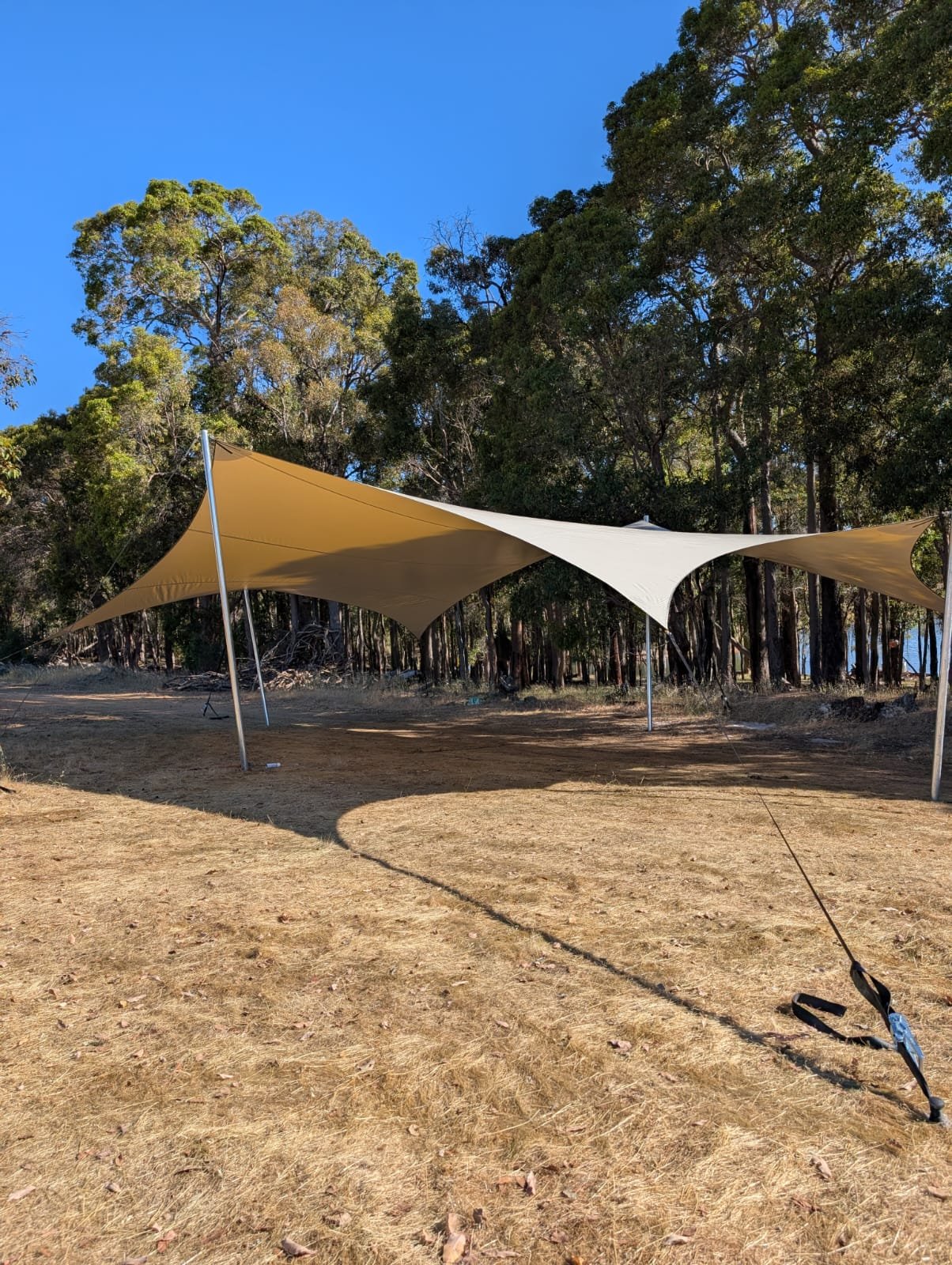 Freistehendes Sonnensegel Schattenspender