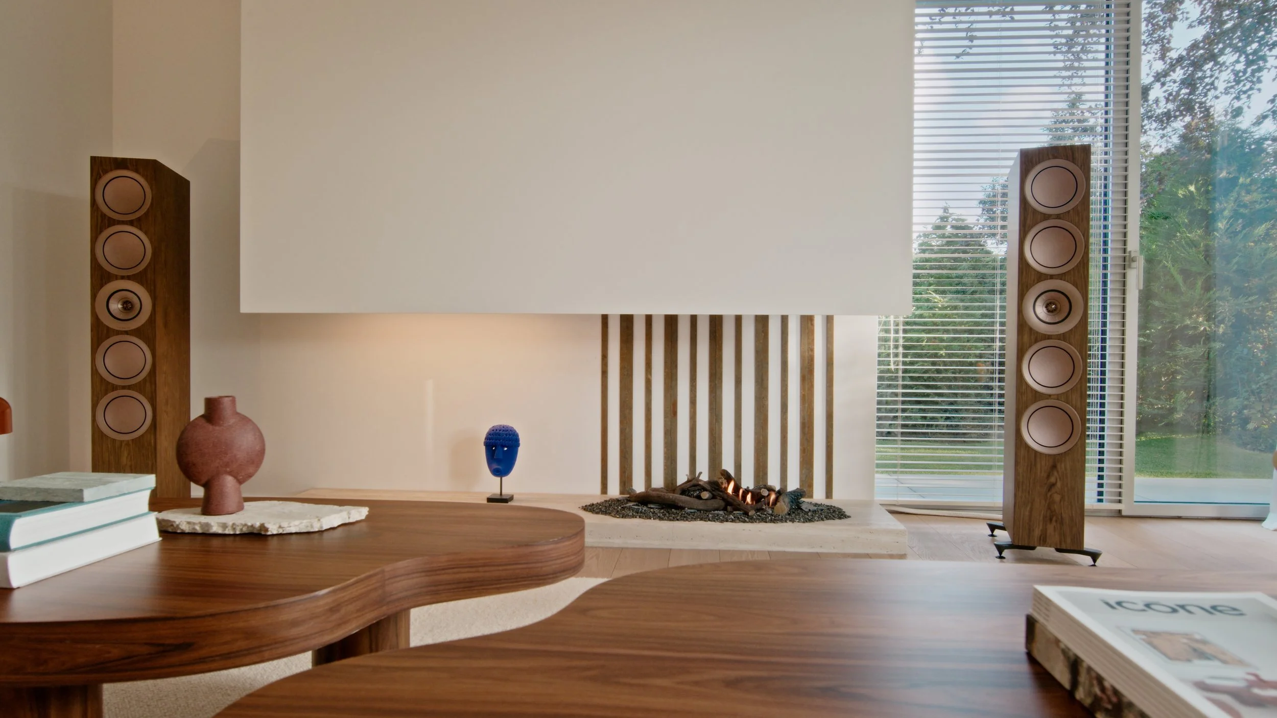 Tristan MM - Villa Seiryu_long_16-9_230722.00_00_11_07.Still011.jpg