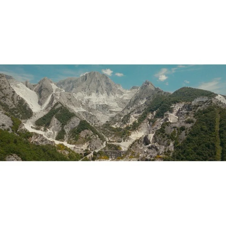 Classic cars on Italian backgrounds 🤝
A short recap of this year&rsquo;s @le.grand.tour 
Shot together with @vanson.film 
Grading by the best @floriankeirse - @alpenglow.color