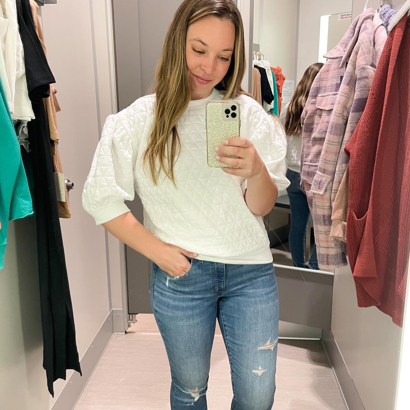 Did you catch my fall @target reel?! I found the cutest tops and best fitting jeans 🙌🏼 Which outfit was your favorite??

-
I am getting so excited for fall fashion so expect a lot of try-ons coming your way! 💗

You can shop all these looks by clic
