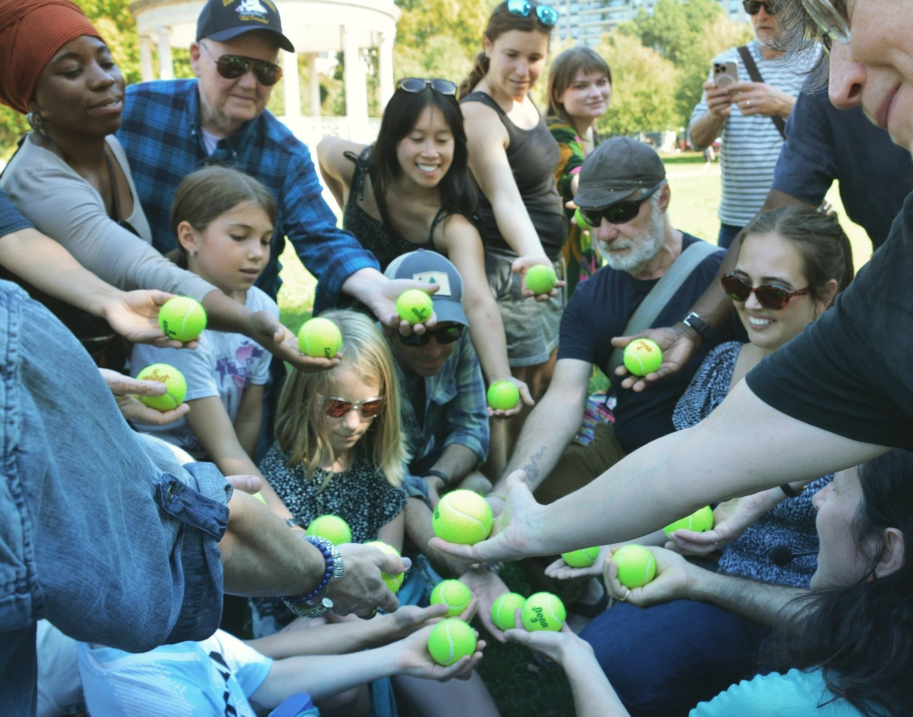 ... . ... .. ... .. ....... . ...... ... ..... .. 
Performance Action on the Boston Common - Reimagining the Historic Walking Tour 

ARTIST TALK
In Conversation: Sue Murad and Shana Dumont Garr

Tuesday, November 18 from 6:30 &ndash; 7:30pm, 6pm door