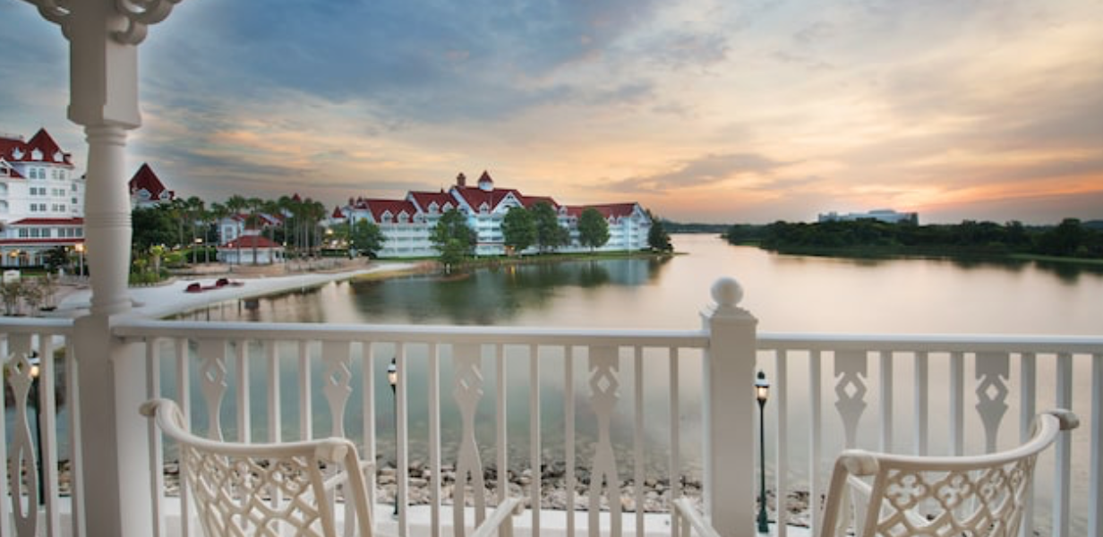 Disneys Grand Floridian Deluxe Magic Kingdom Monorail Fireworks Disney Travel Agent Family Vacation Planning Busy mom Working Mom Spa Luxurious Villas