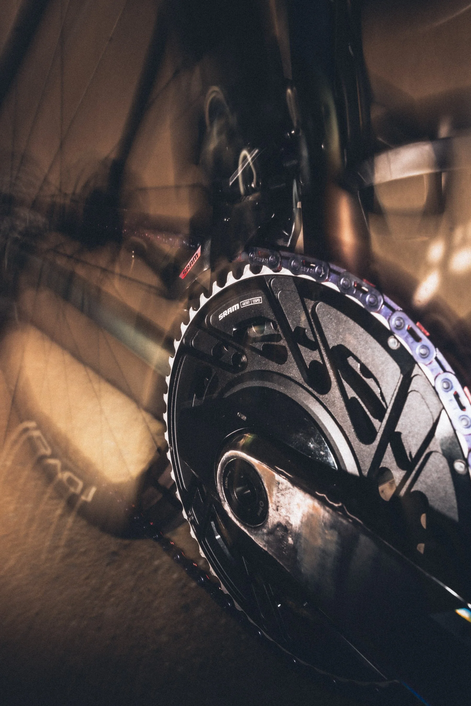 Specialized_Aethos_Sram_Jana-105429.jpg