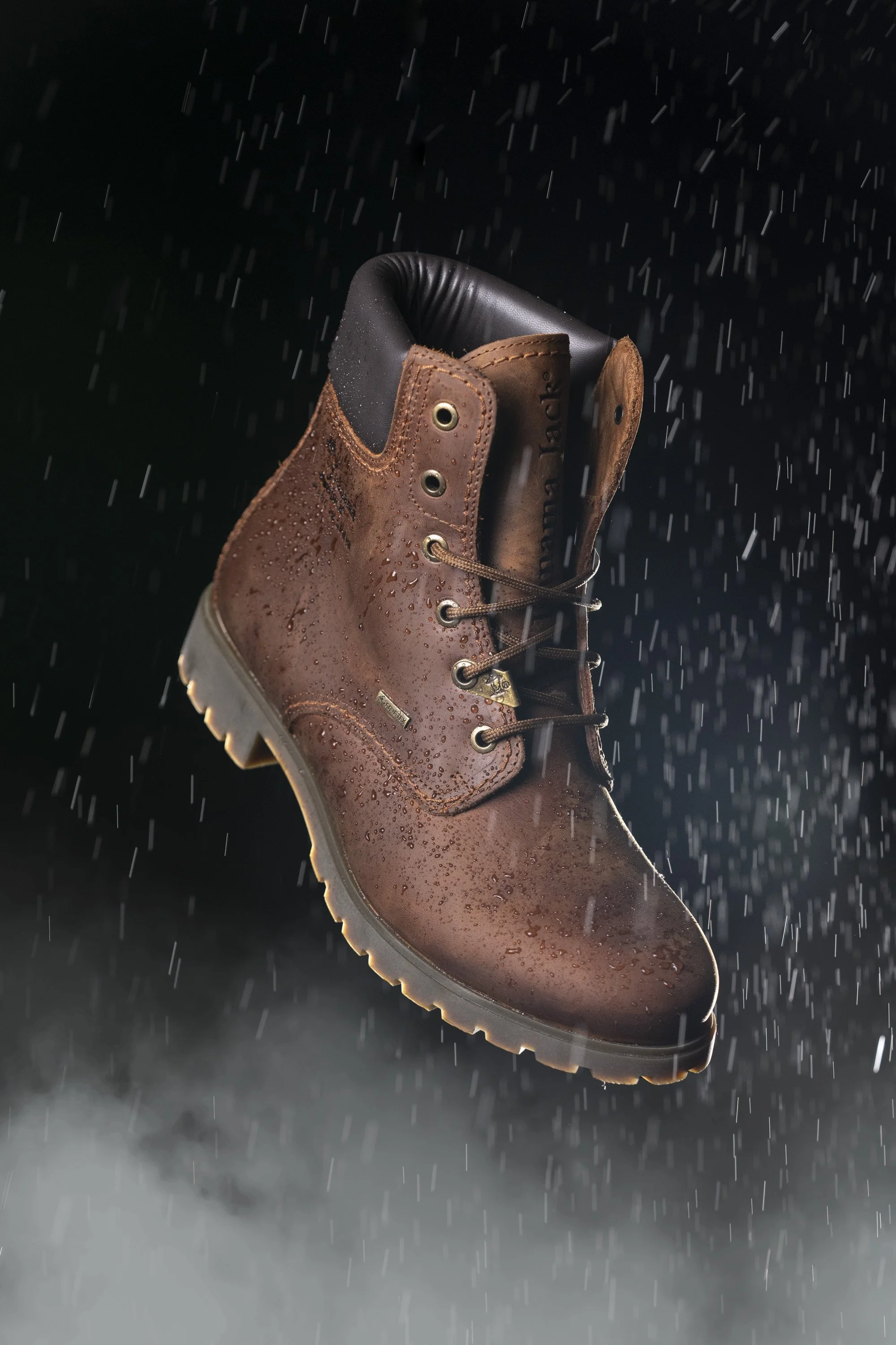 14_Goretex_Studio_Rain_WEB_SA_08015-Edit.jpg