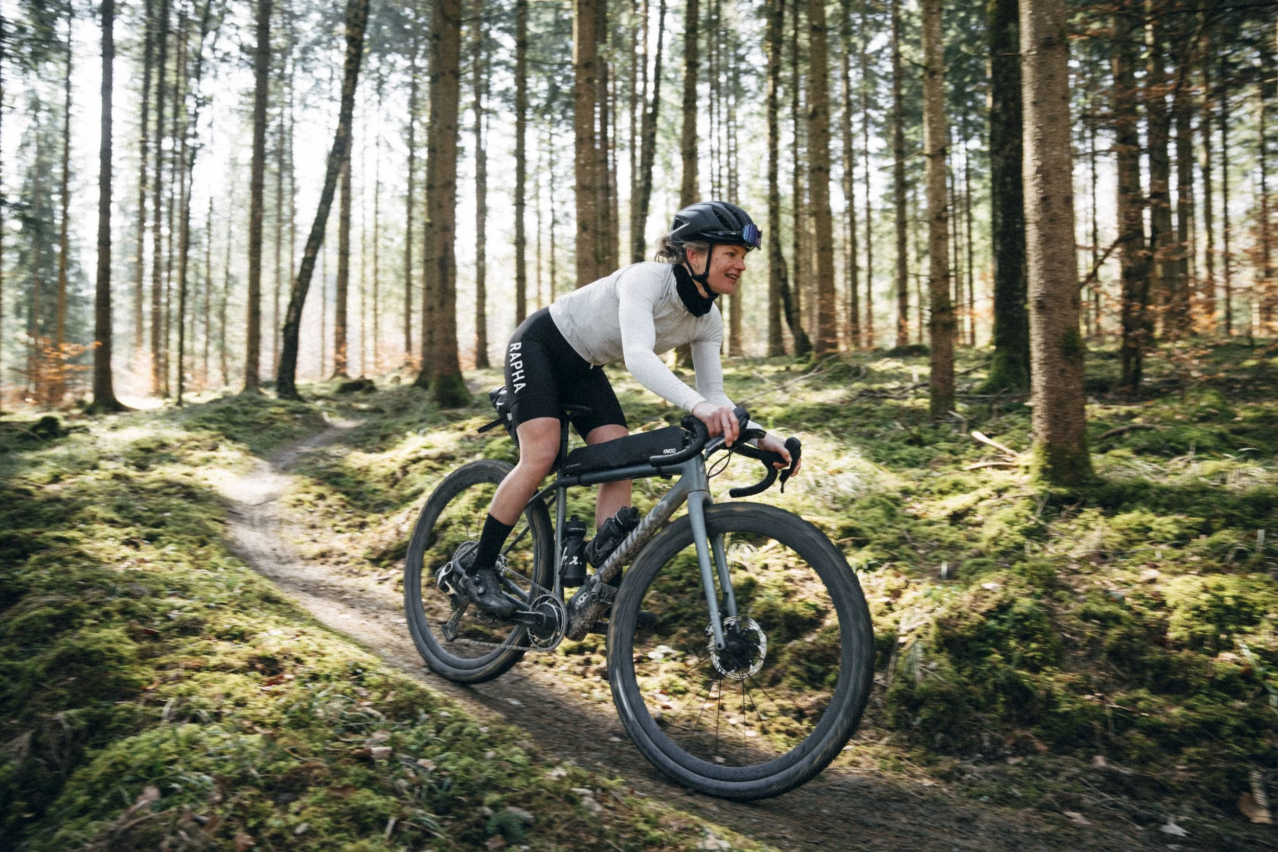 Evoc_Bikepacking_JanaK_WEB-105268.jpg
