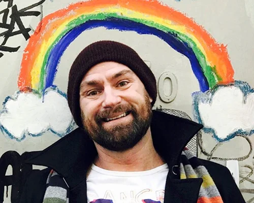 gwg_artist_pjthomson.jpg