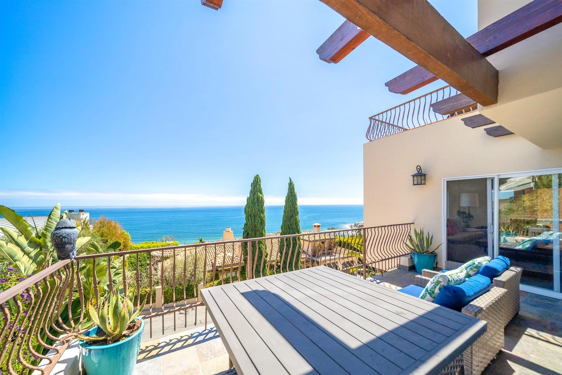 7 - Family Level Balcony-.JPEG