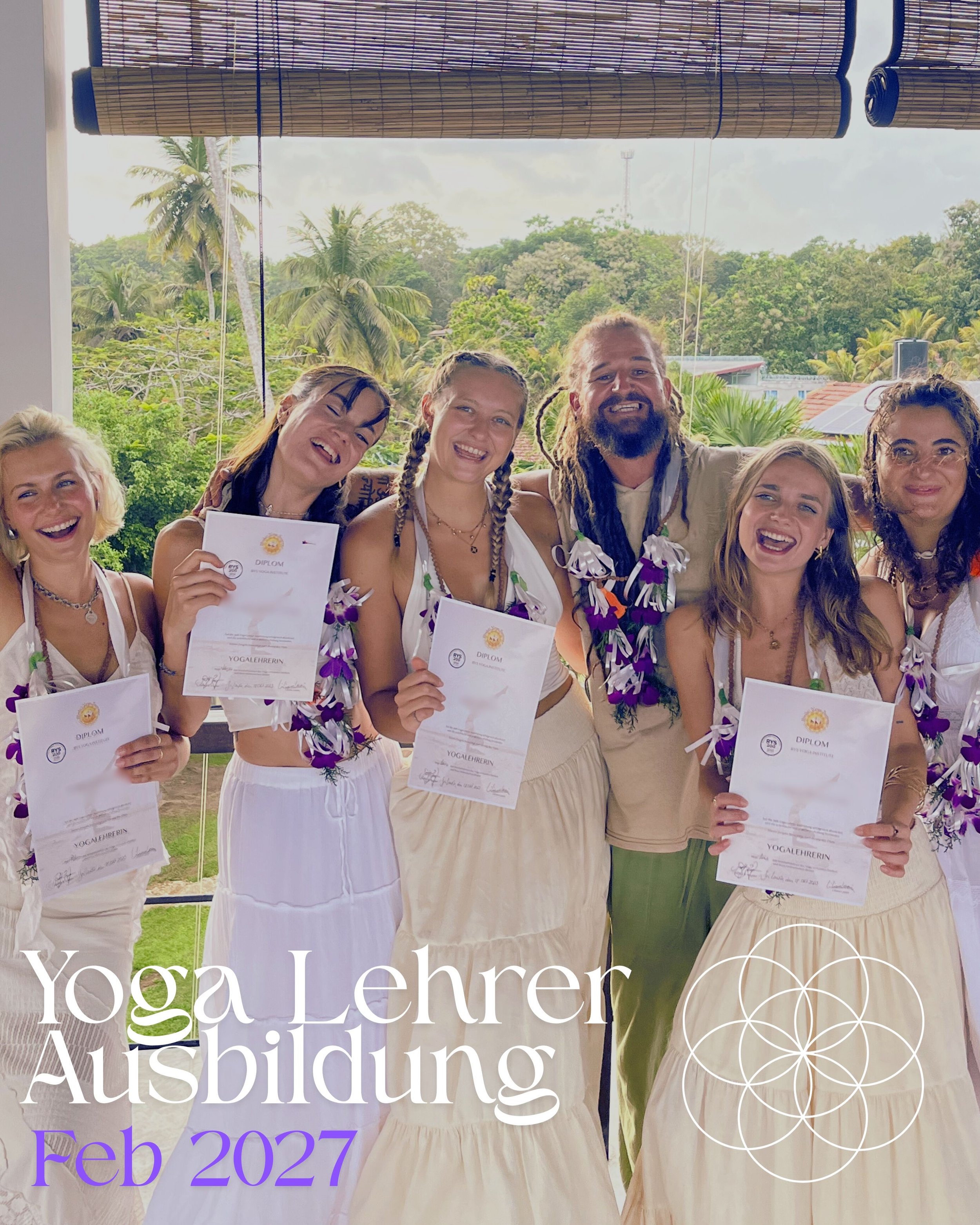 Februar 2027 💫 oder doch schon im November 2026 ?
Welches Datum passt Dir am Besten ?

Direkt am blauen Ozean, wo goldener Sand auf den Rhythmus der Wellen trifft, wird unsere Yoga Ausbildung auf Sri Lanka zu mehr als nur einer Ausbildung &ndash; si