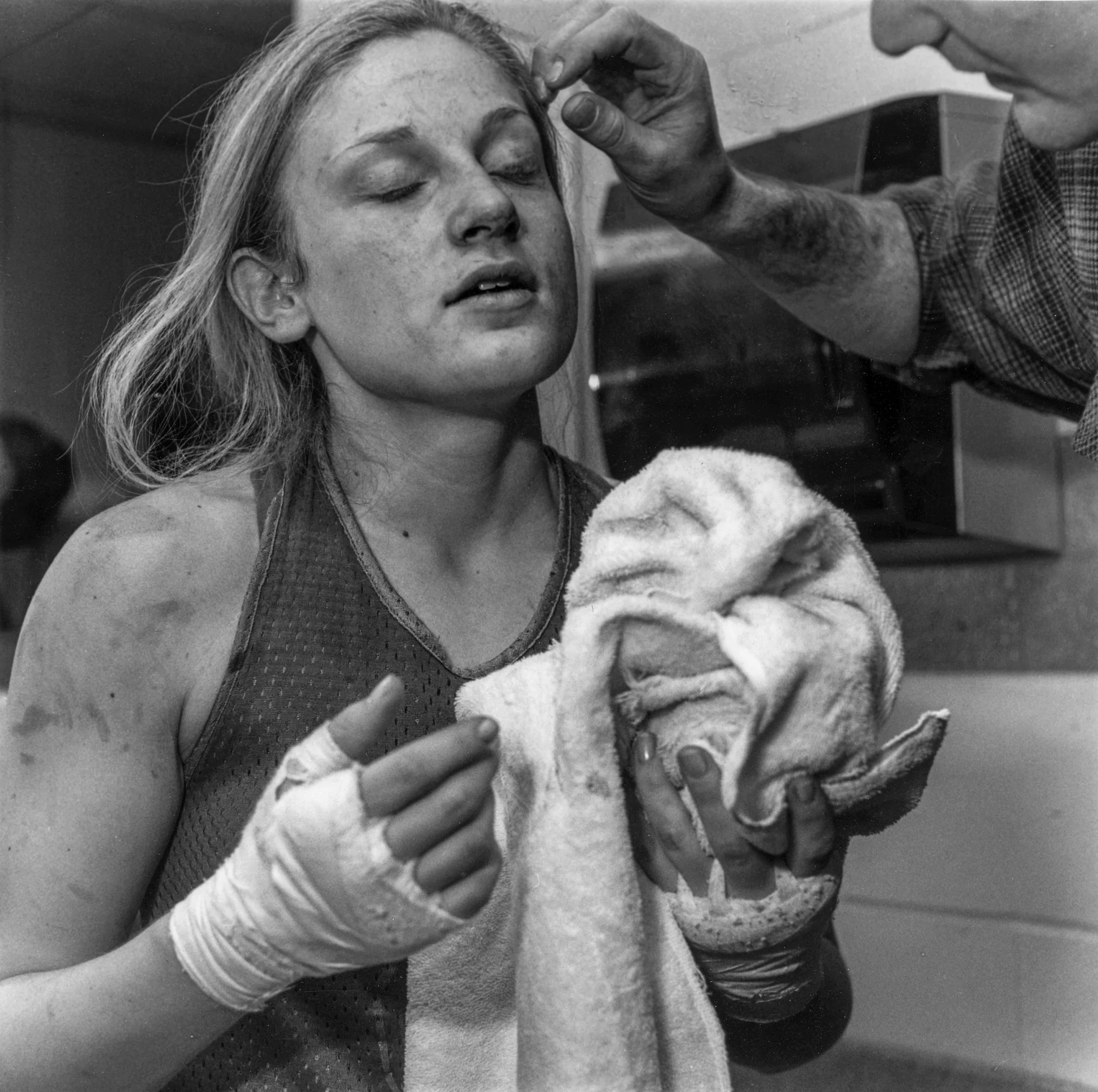 32.Golden Gloves winnerLR.JPG