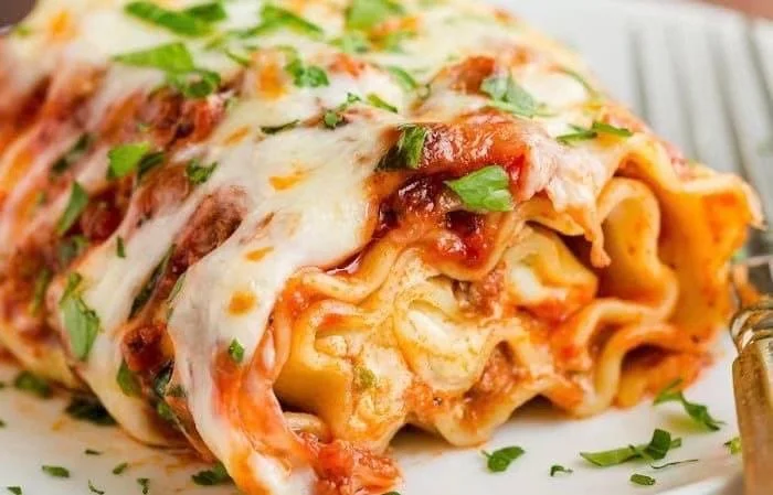 Classic Lasagna Roll Ups