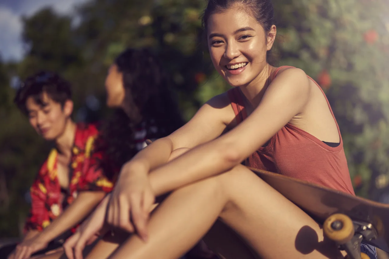 Happy_Asian_Friends_Skatepark_Lifestyle_Shavonne_Wong (5).jpg