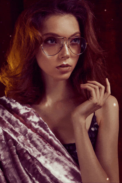 adelcloseup.gif
