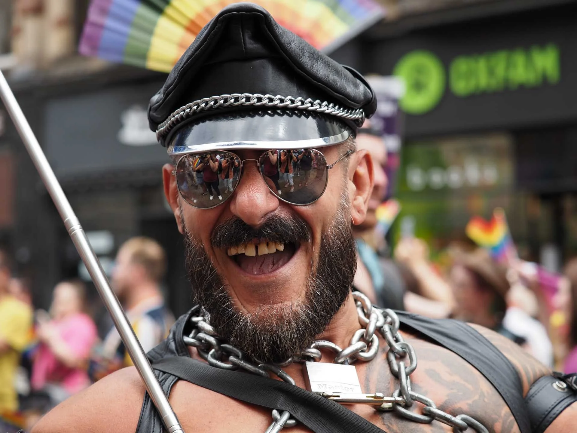  Even at the 40mm end, shooting with the Olympus  40-150mm F/2.8 Pro lens at F/2.8 gives some separation between the subject here and his background. 