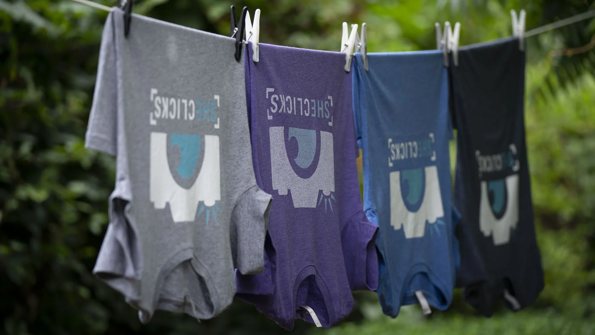 Favourite_SheClicks_Merch_DSC2533.jpg