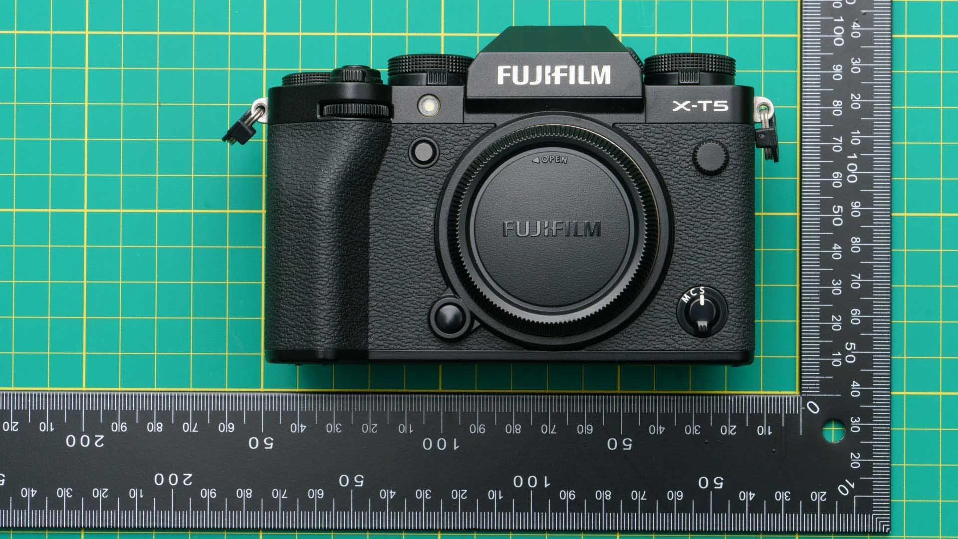  The Fujifilm X-T5 has a fairly shallow grip which means it is best carried on a strap. 