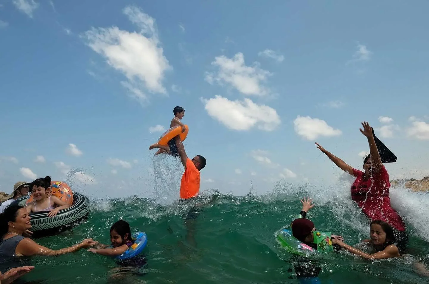 A great documentary image from today&rsquo;s #shefeatures featured photographer Orna Naor

https://www.ornanaor.com/
.
.
.
#sheclicksnet #femalephotographers #women #womenphotographerscommunity #photography #femalephotographer #documentaryphotography