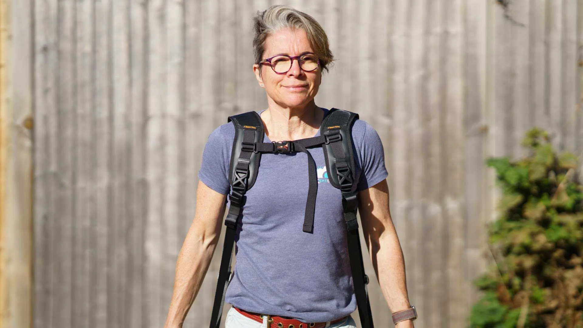  Two Axis Slings straps can be connected using the straps that normally pass under your arm when they are used individually. 