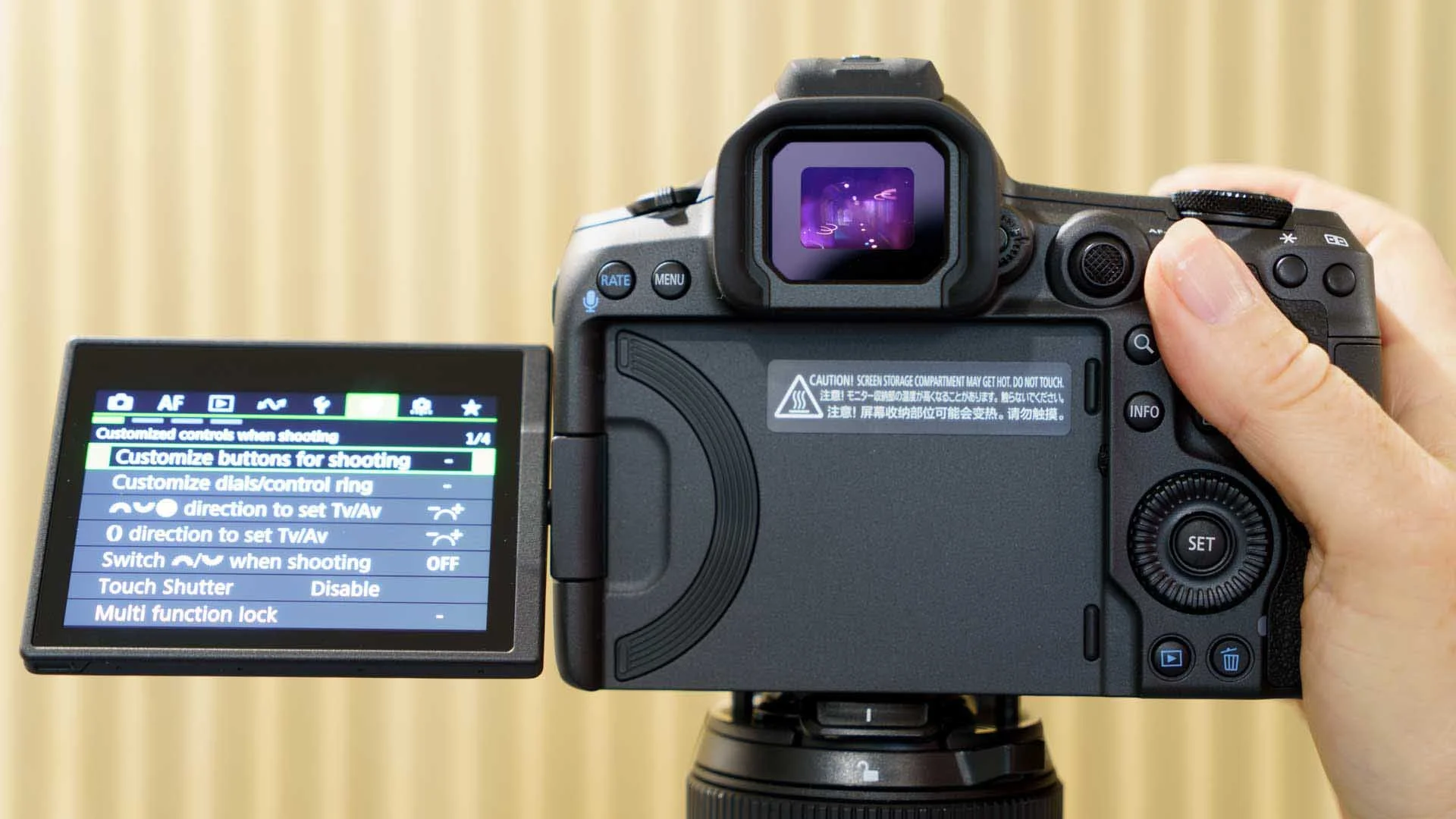  This image shows my thumb on the AF-On button next to the joystick. 