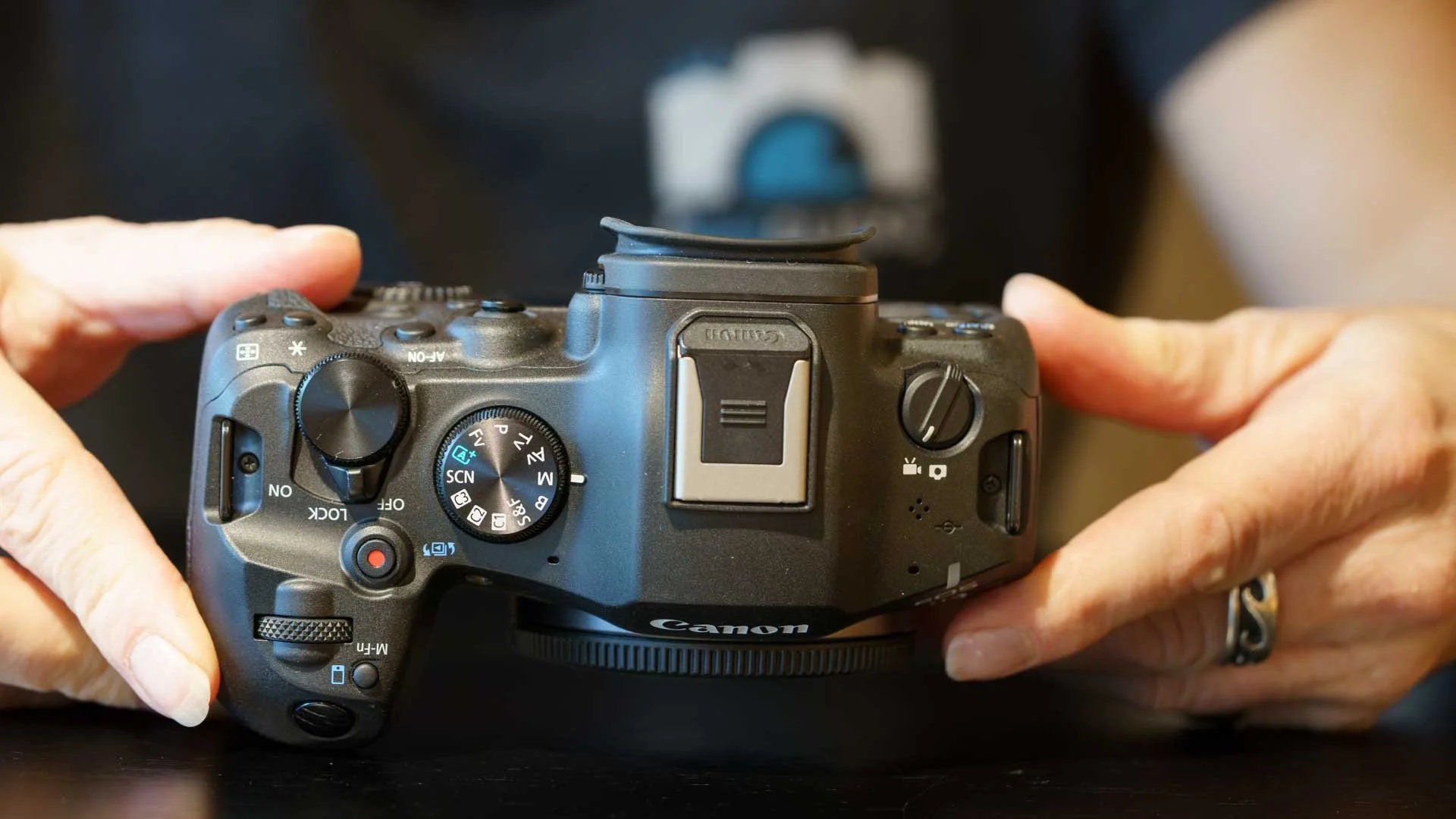  The button and dial arrangement on the Canon R6 III will be familiar to R6 II users. 