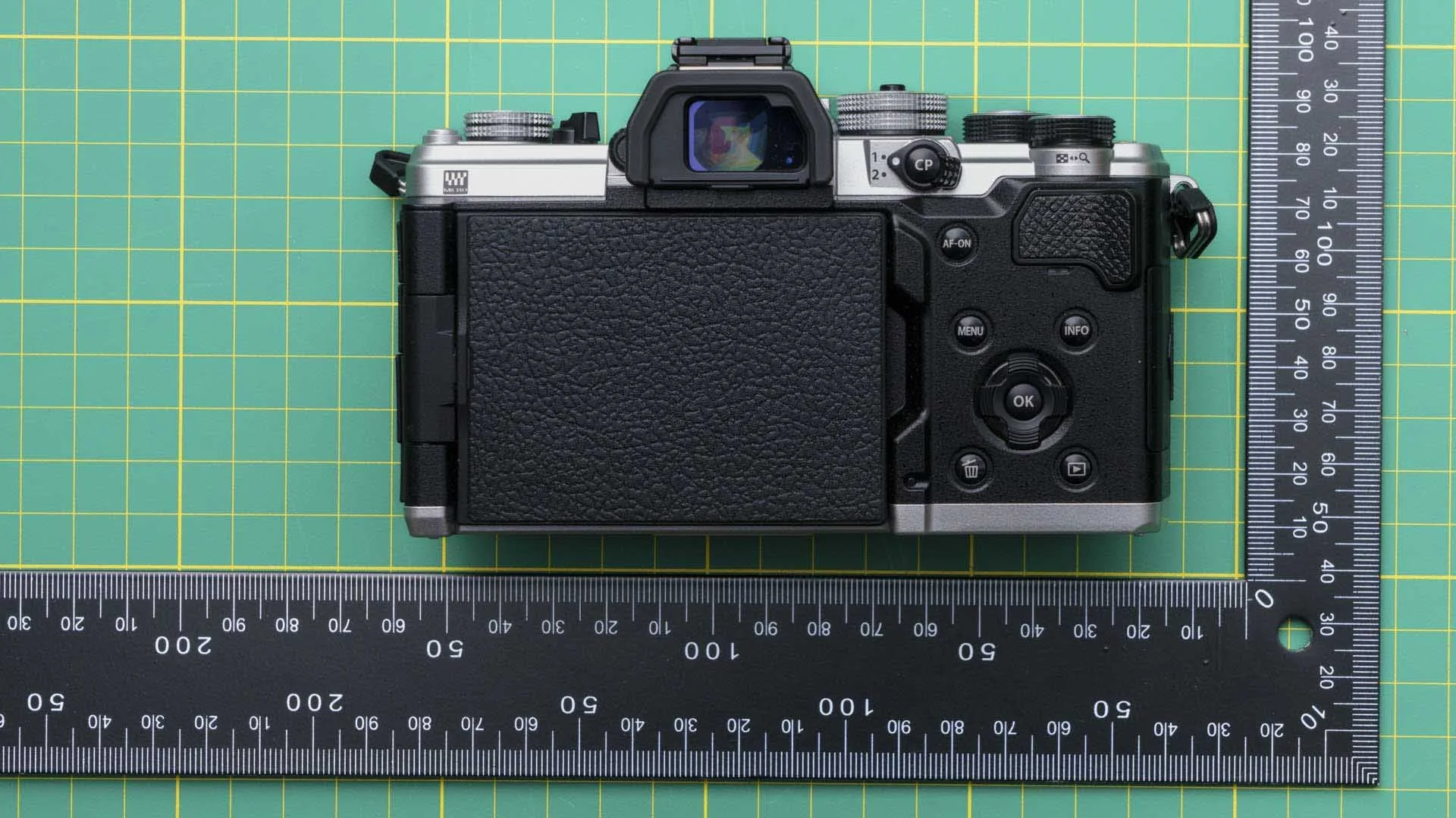  The OM System OM-3 has a vari-angle screen that can be folded against the camera body for transport and flipped round for use. It can also flip out to face forwards and be angle up and down for easy composition when shooting from awkward angles. 