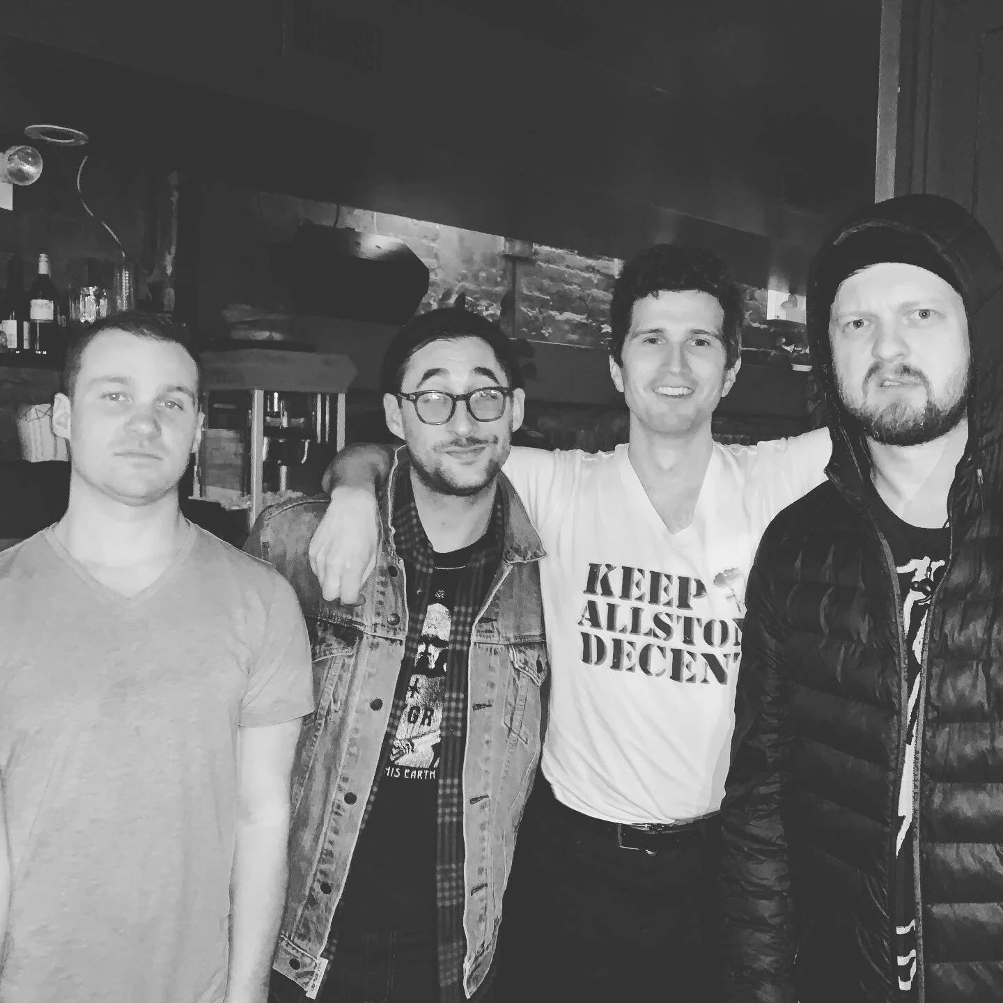 Big thanks to everyone who came out to @berlin.undernyc last night. We had a blast with @carrieandthecats and the legendary @crookedcoast . See you soon NYC.
.
📸 @lucyintheskyyyyyy