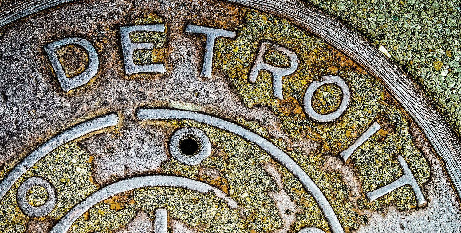 DetroitManHoleCover_orig.jpg