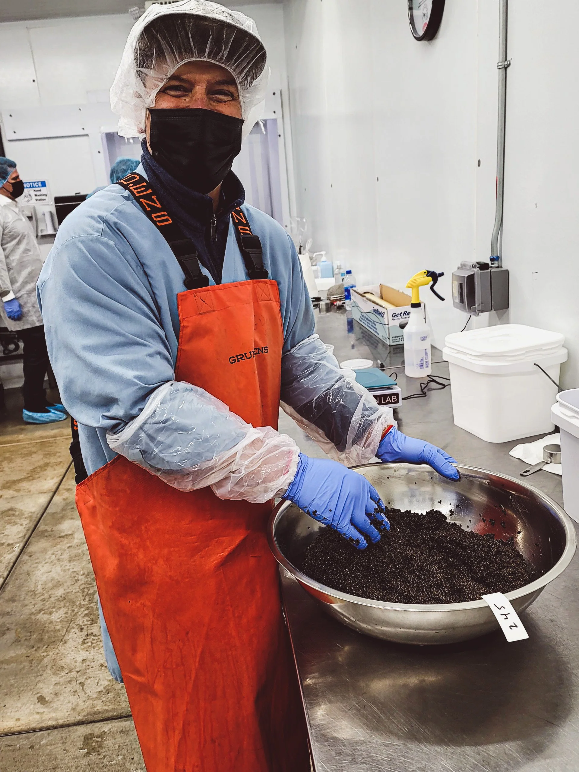 Is Hairnet Required in NYC Kitchens? Essential Compliance Guide