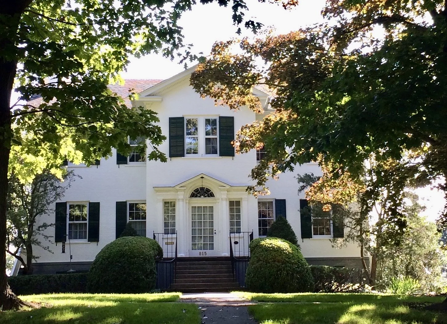 Front Exterior - Before