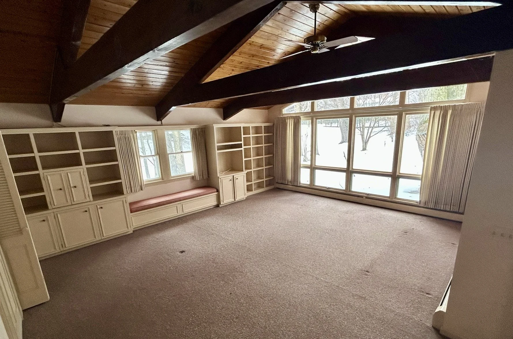 Bonus Room - Before