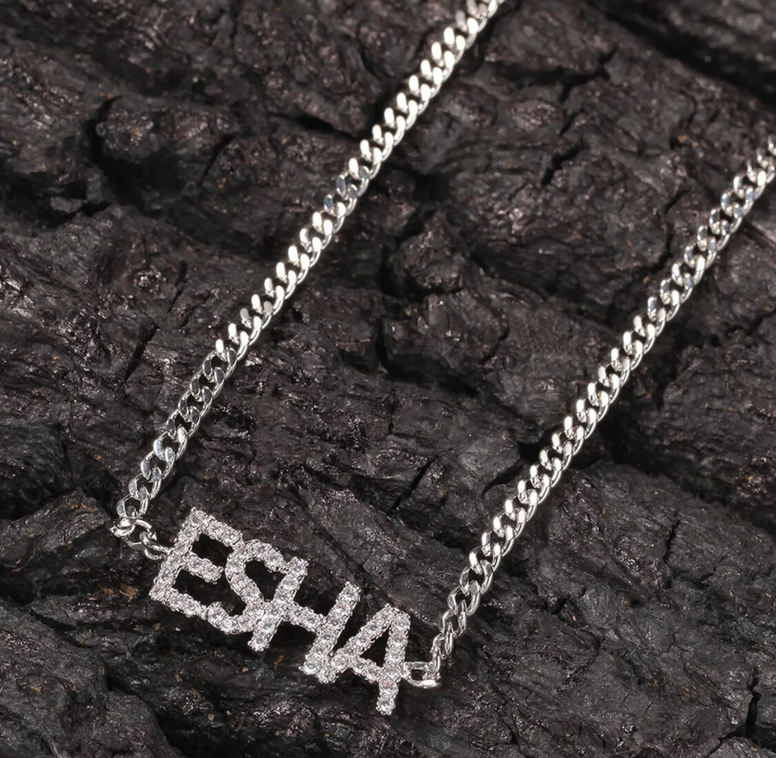 885906E9-7E14-40E0-99D5-7F0B37EFD857