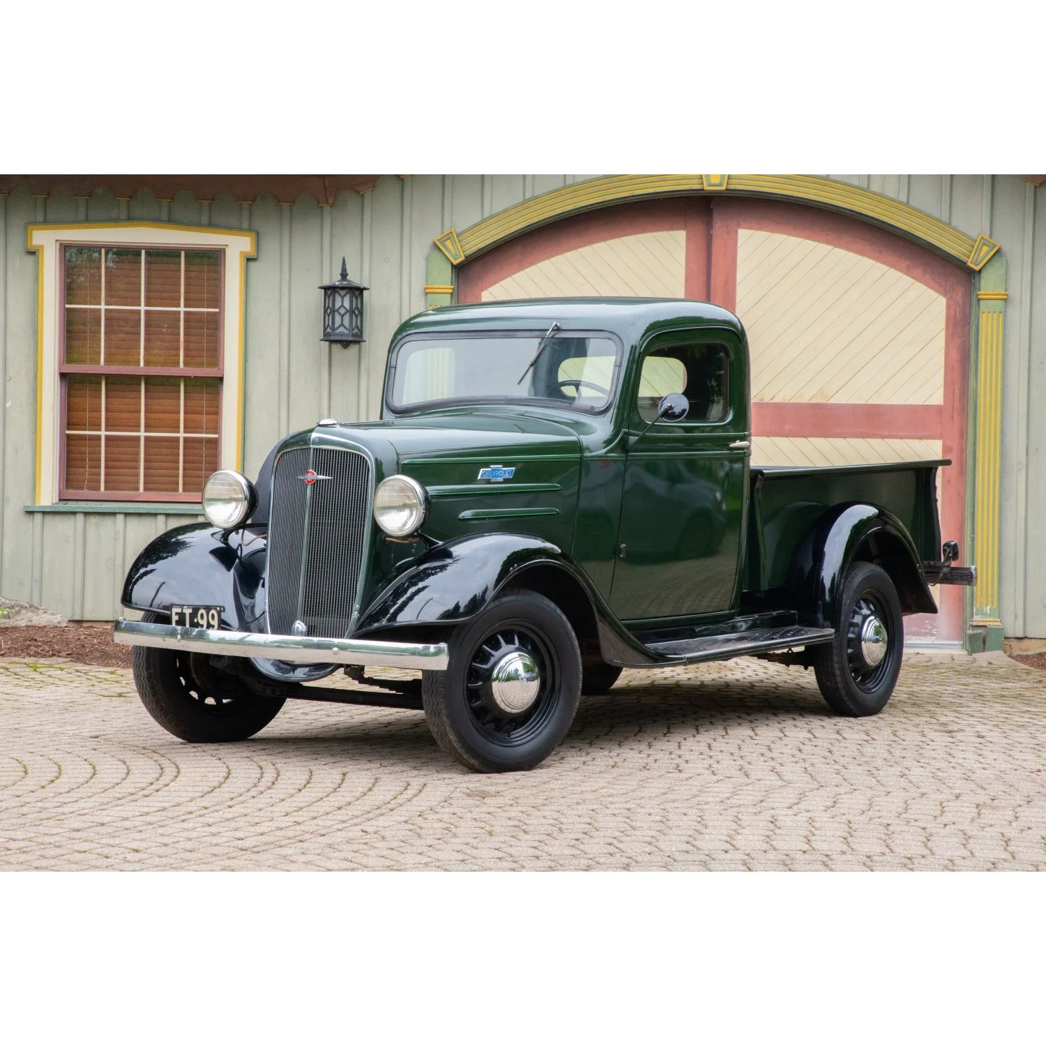 MILLER &amp; MILLER AUCTIONS, LTD. WILL HOLD THREE AUCTIONS ON 2 DAYS, JUNE 15 &amp; 16, FEATURING TWO MAJOR COLLECTIONS OF OUTSTANDING ITEMS