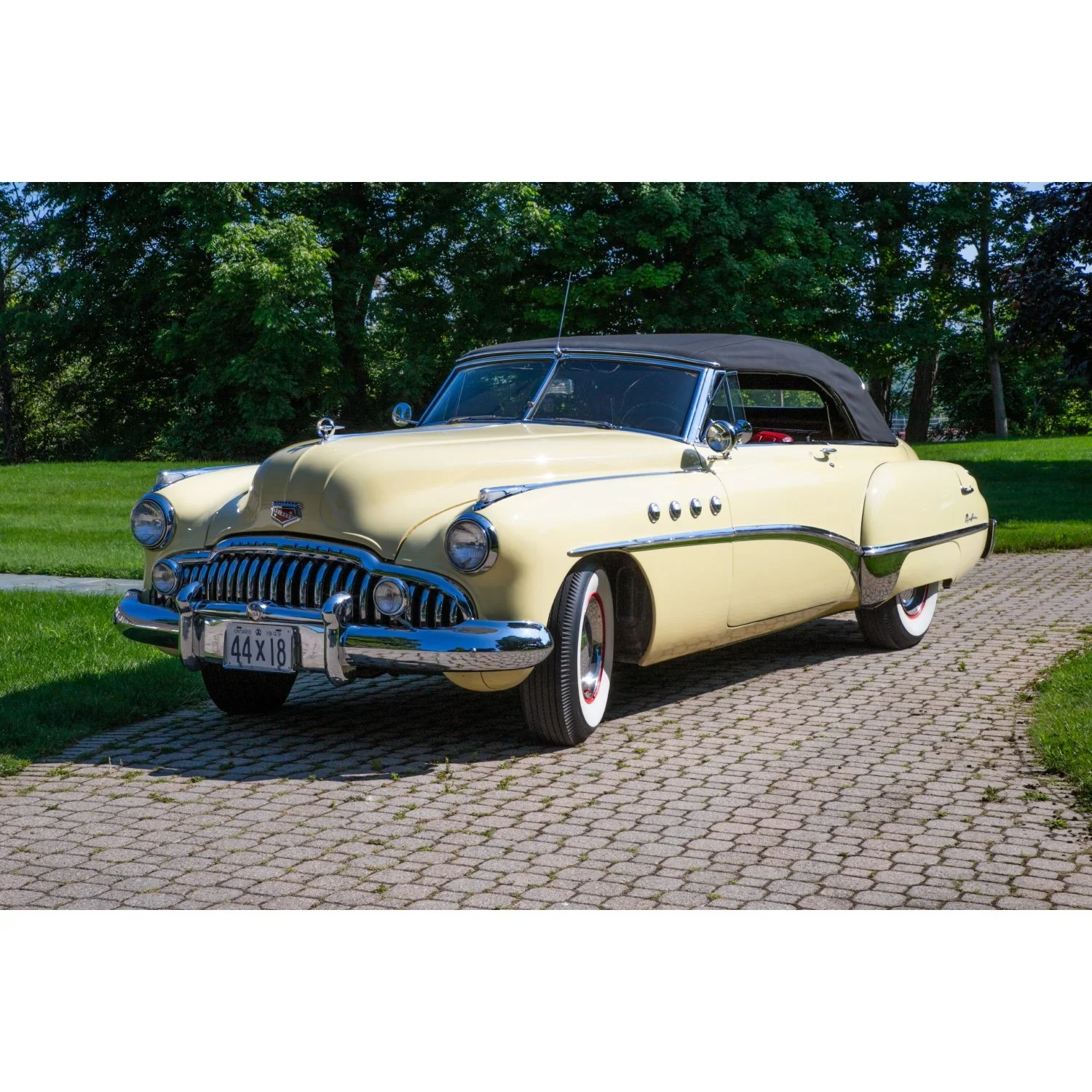 A 1949 BUICK MODEL 76C ROADMASTER CONVERTIBLE AND A 1948 CHRYSLER TOWN &amp; COUNTRY ‘WOODIE’ CONVERTIBLE WILL HEADLINE MILLER &amp; MILLERS ONLINE AUCTIONS, SLATED FOR SEPTEMBER 7th &amp; 8th 
