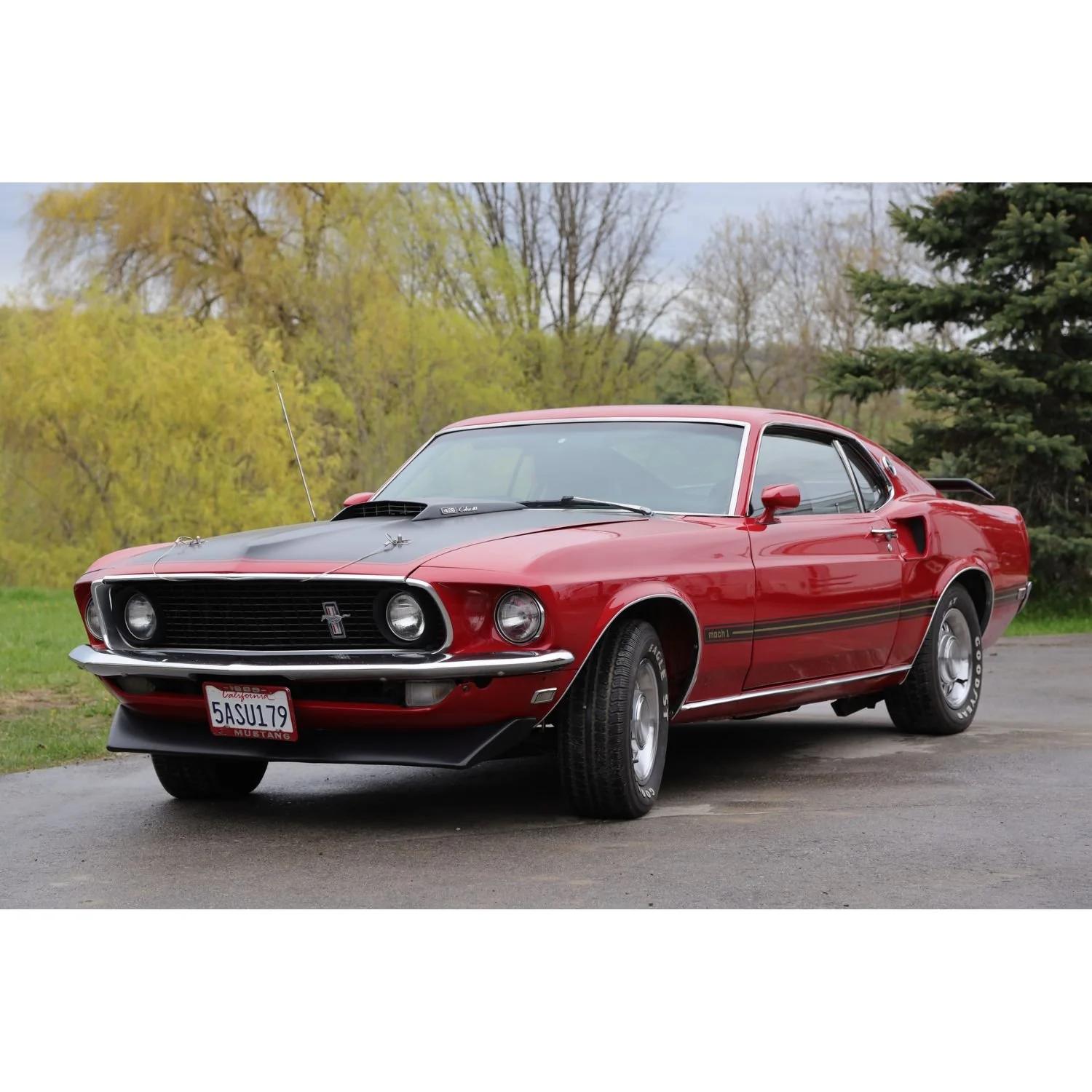 1969 Ford Mustang Mach 1 428 Cobra Jet Q-Code, a highly desirable Cobra Jet-powered example from the height of the muscle car era. Estimate: CA$120,000-$150,000.