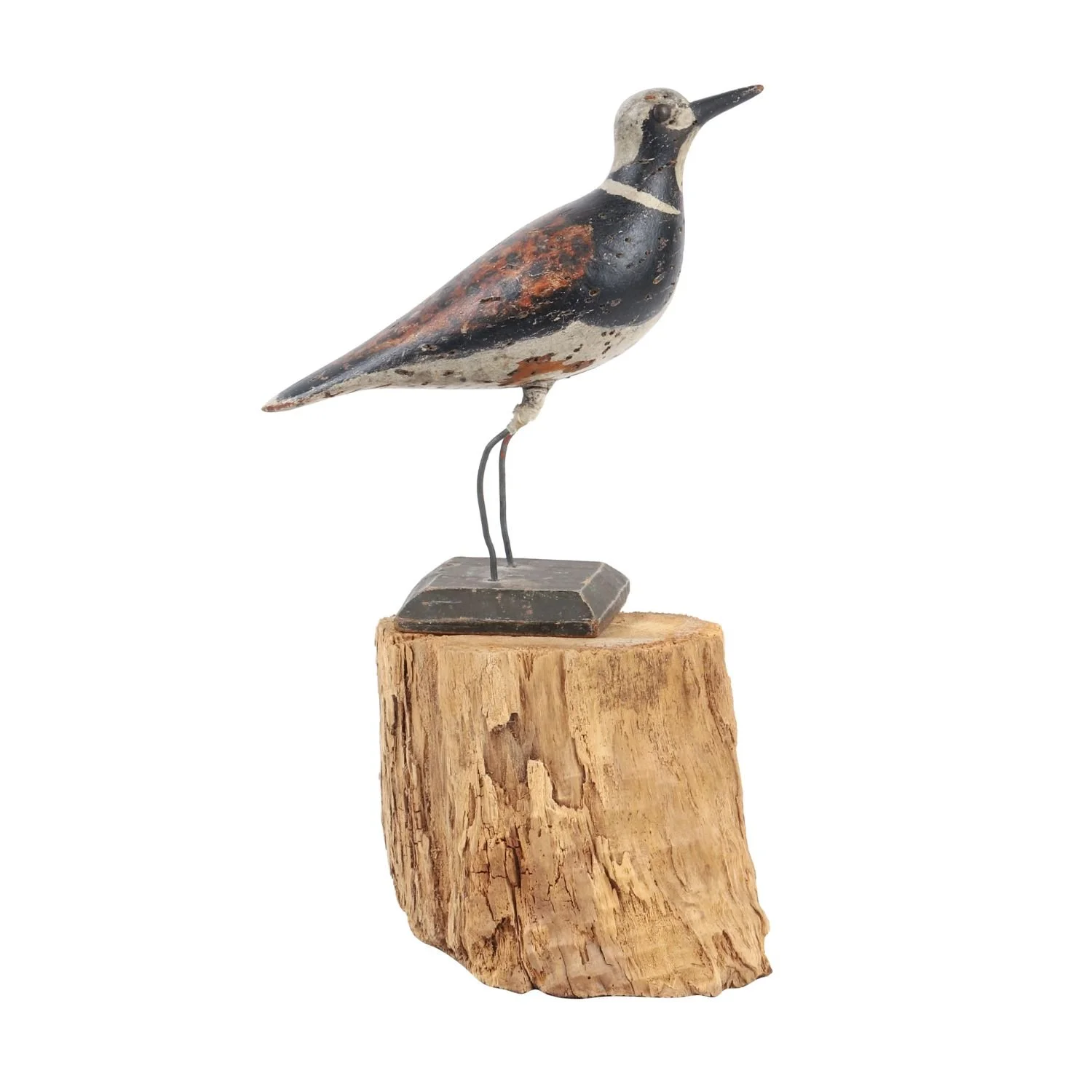Lot 11 — Ruddy Turnstone, Toronto. A rare example of Ontario’s early shorebird decoy tradition, featuring a wood beak, tack eyes, and sailcloth-wrapped wire legs. Estimate: $15,000-20,000 CAD.