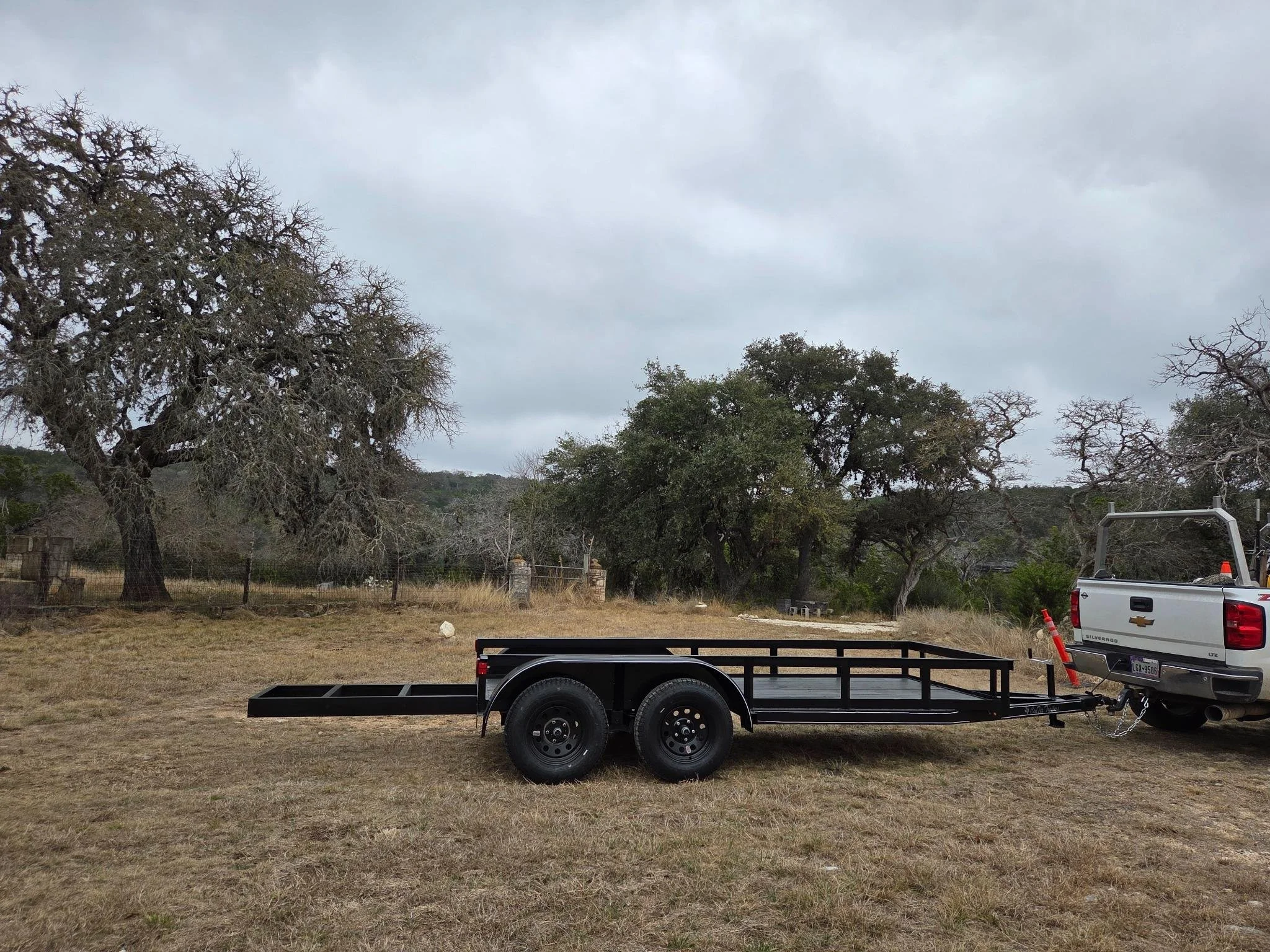 08-utility-trailer-start.jpg