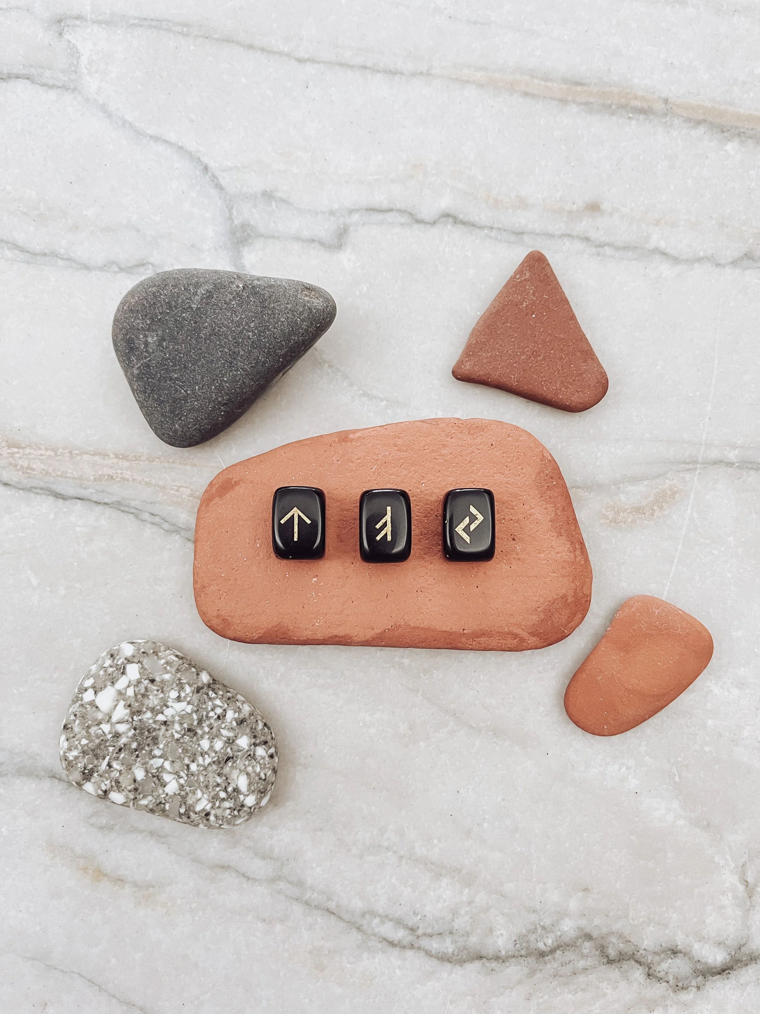 AKASHIC + RUNE CHANNELED MESSAGE - March 18, 2022