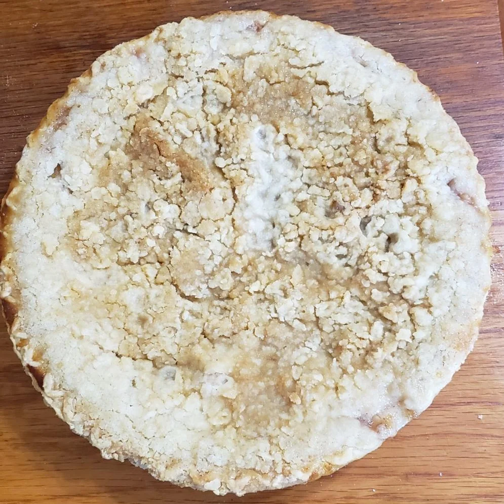 peach+crumble+pie.jpg