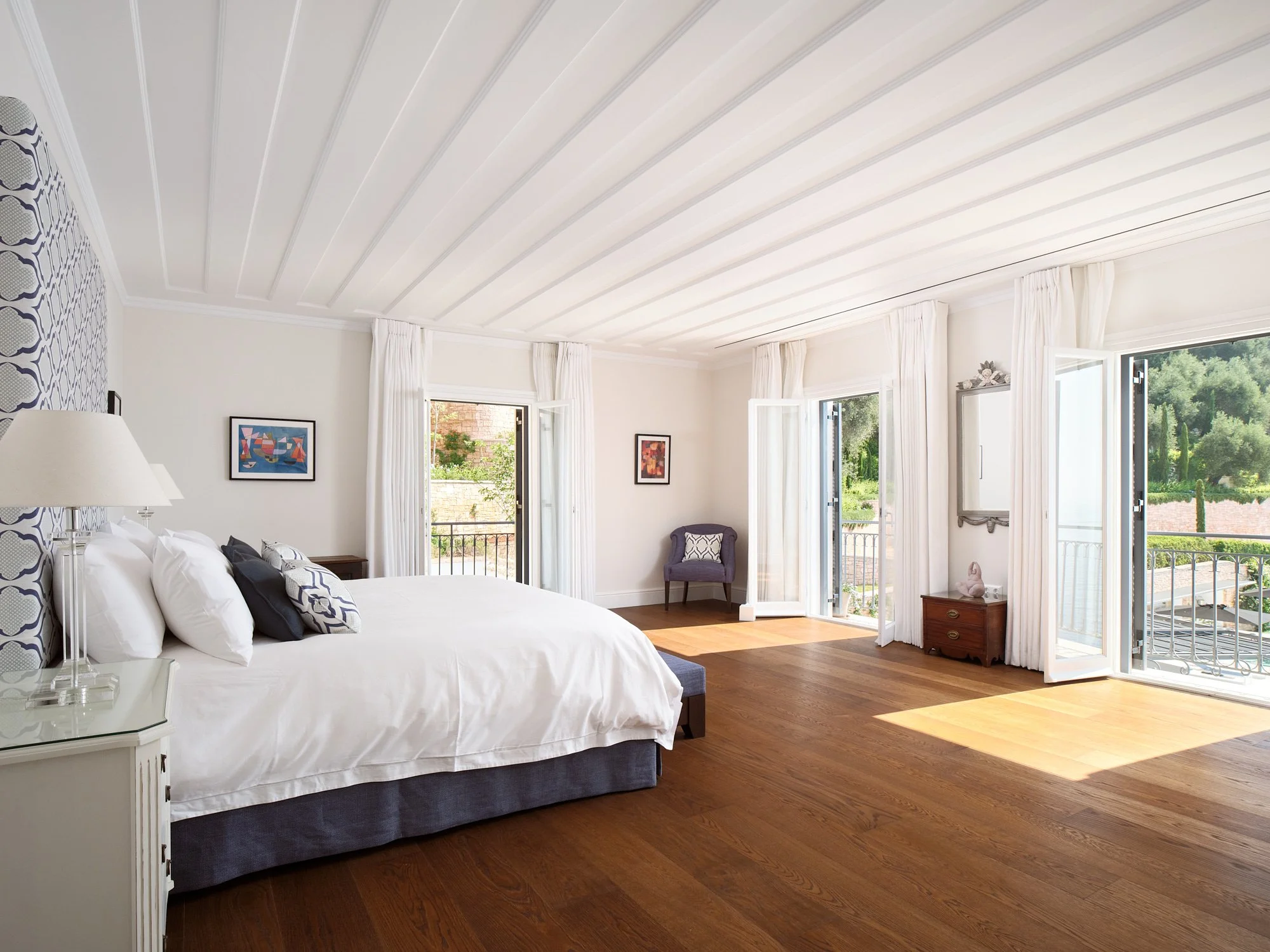 23. Mezzanine Bedroom Suite with Pool View.jpg