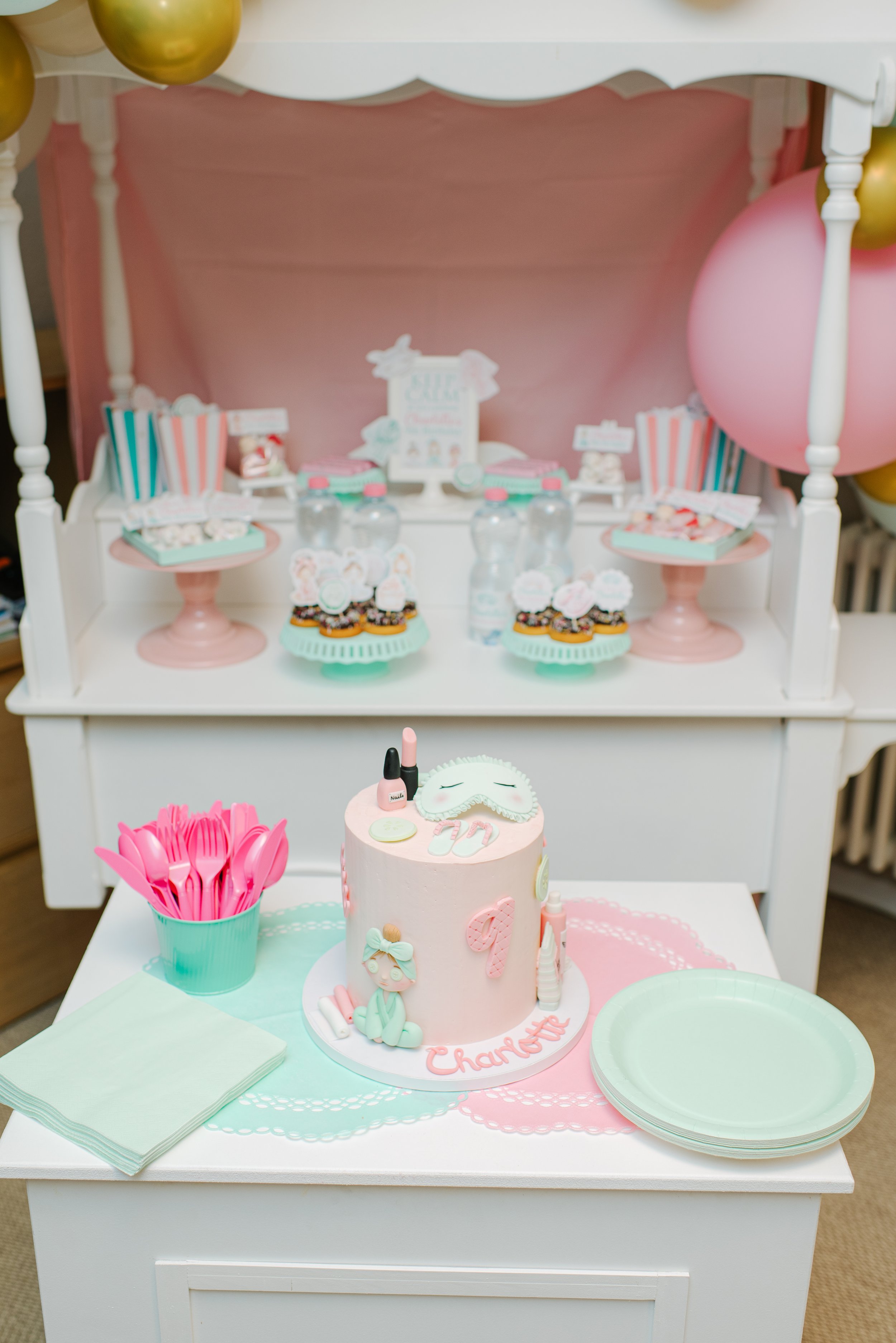 Charlotte turns 9-166.jpg