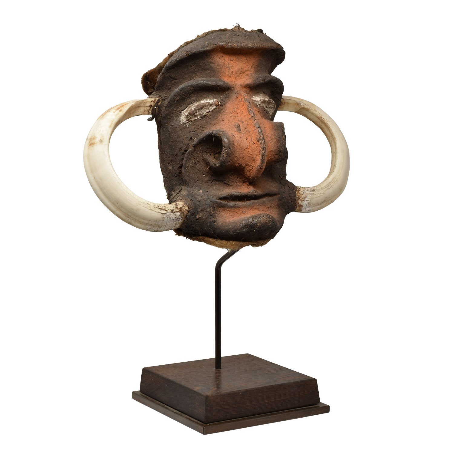 Vanuatu-Ancestor-Mask-Malekula-Island-Morgan-Oakes-Oaks-1b.jpg