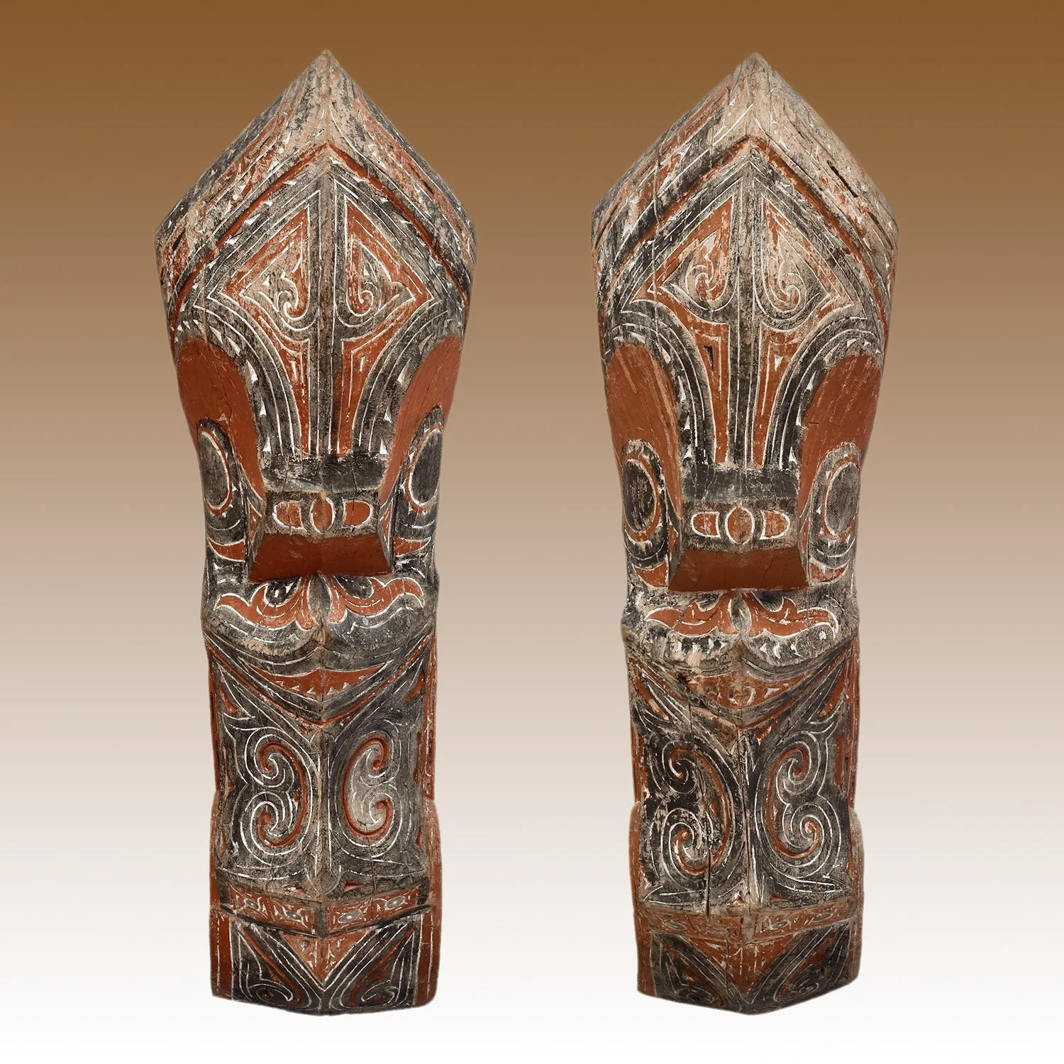 Set of 2 Batak Singas, Indonesia