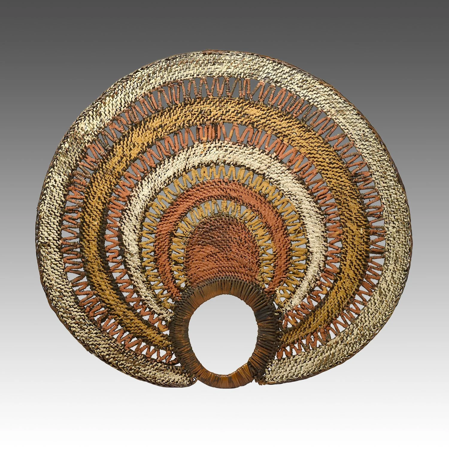 Yam-Headdress-Abelam-Sepik-Papua-New-Guinea-morgan-oakes-oaks-1a2.jpg