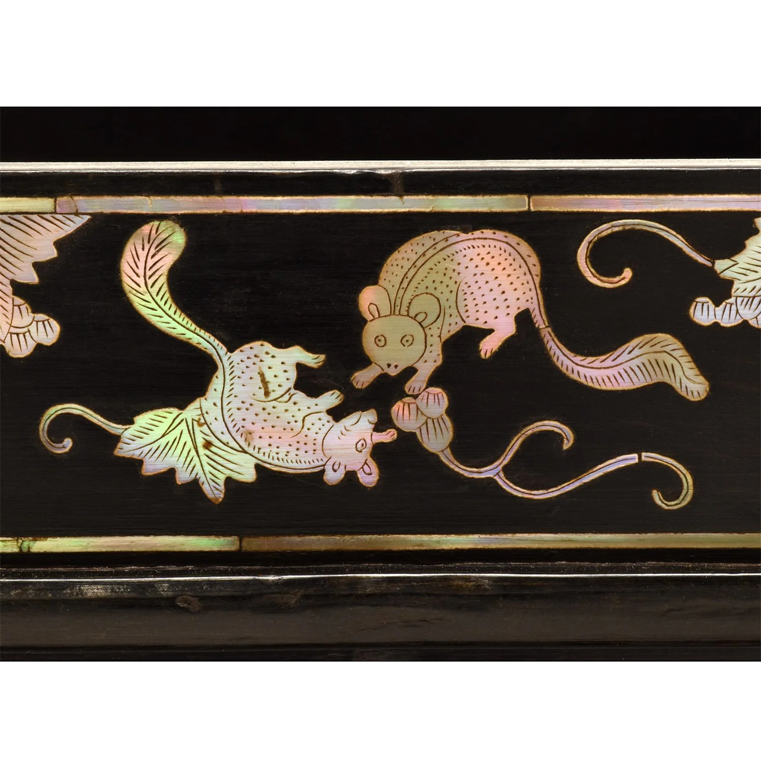 Rectangular-Tray-Pearl-Inlay-Asia-Moirgan-Oakes-Oaks-1j.jpg