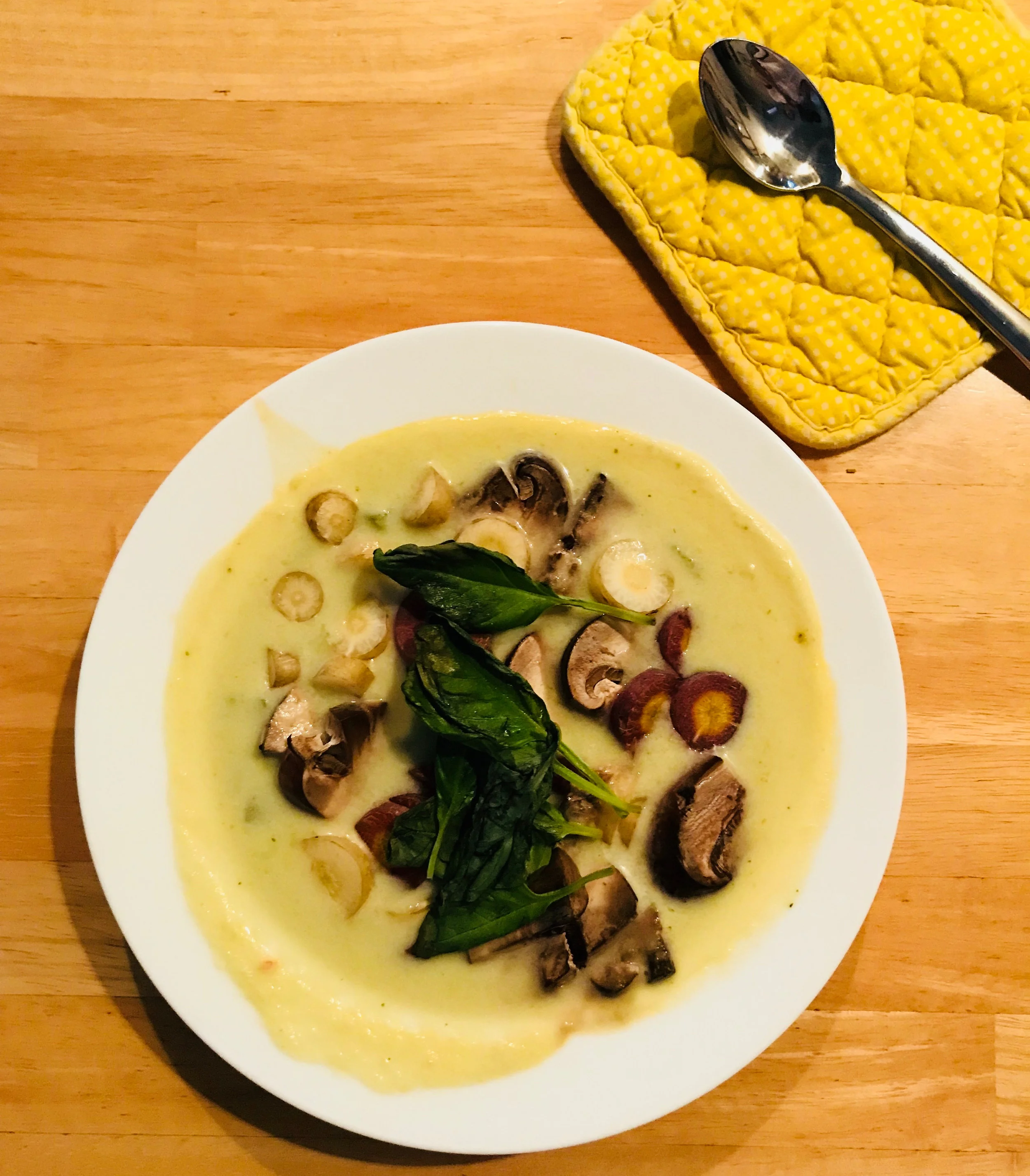 Creamy Cleansing Celery Soup