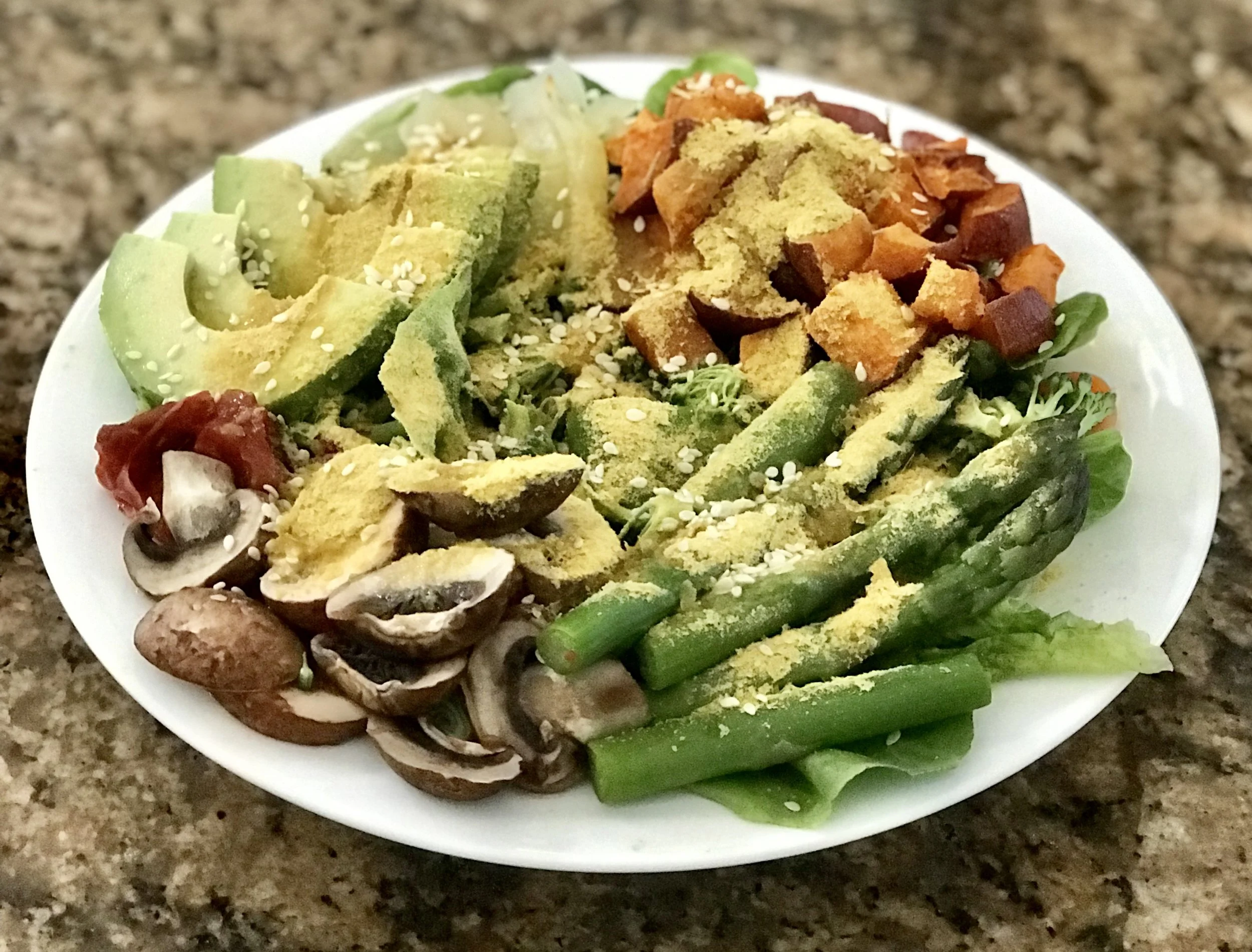 Mostly Farmer's Market Salad w/ Sesame Seeds, Nutritional Yeast, &amp; Extra Virgin Olive Oil