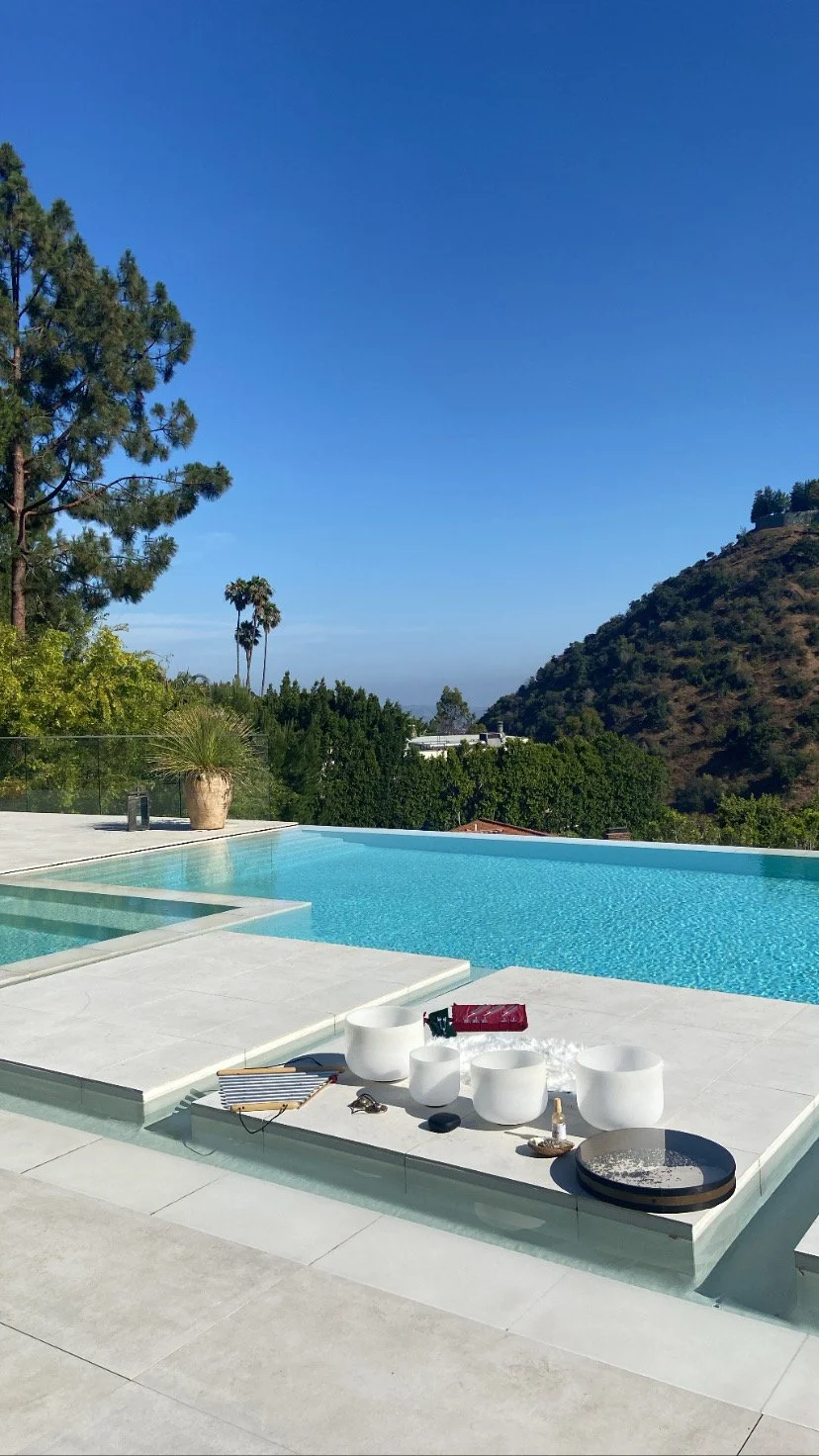 FULL MOON SOUNDBATH WITH MOVEFORWARD COMMUNITY