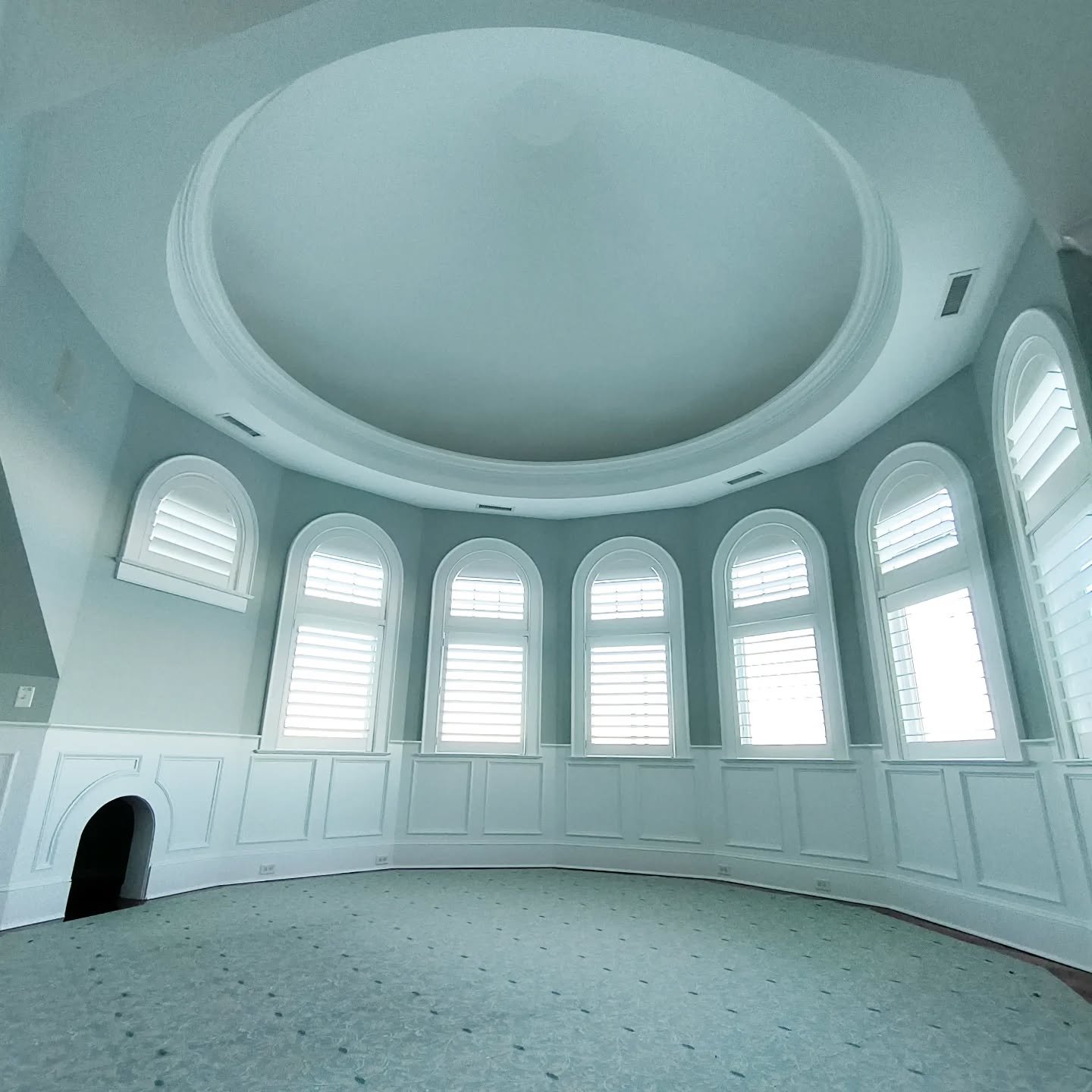 Freshened up this larger room's ceilings, walls, wainscoting &amp; trim. Used the color Tranquility (AF-490) with Regal Select in an eggshell sheen on the walls, trim got Advance in a White satin sheen, along with Ultra Flat Waterborne Ceiling, paint