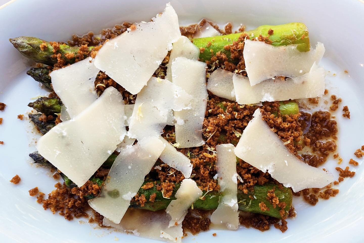 Asparagus with anchovy butter, bread crumbs, tarragon, and Parm is ON!!!