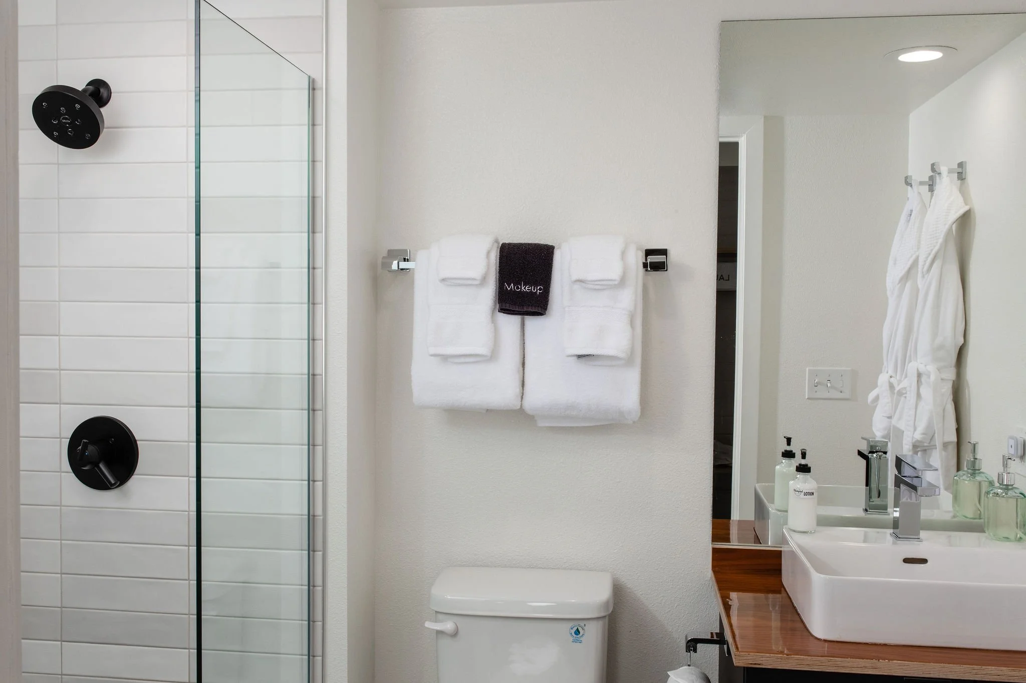 photos-of-hotel-leo-hotel-leo-bellingham-downtown-bellingham-hotels